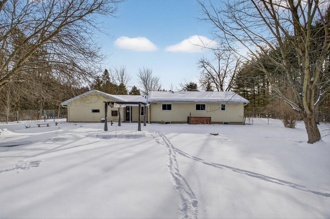 1195 KESTER ROAD, Wisconsin Rapids, Wisconsin 54494, 3 Bedrooms Bedrooms, ,2 BathroomsBathrooms,Residential,For Sale,1195 KESTER ROAD,22600305