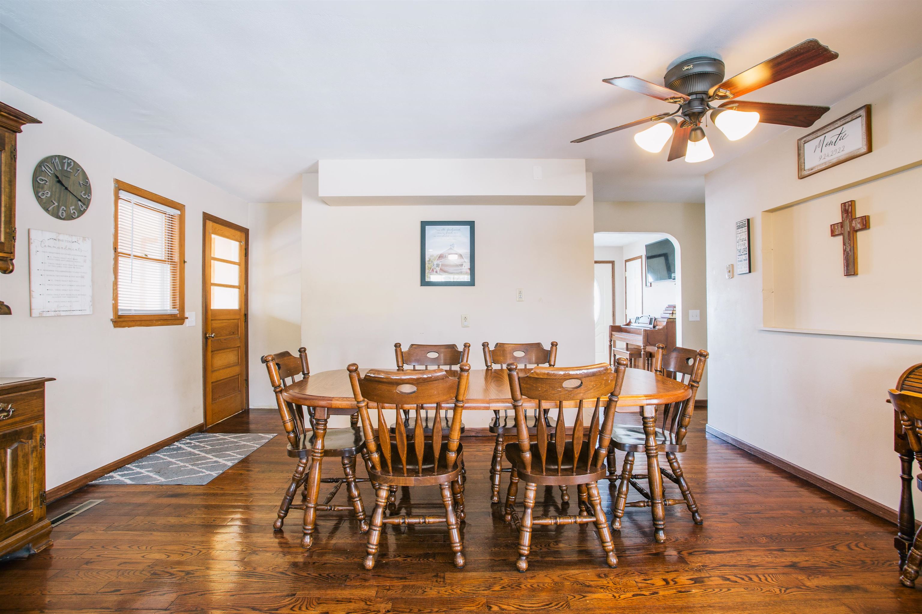 332 S MAIN STREET, Granton, Wisconsin 54436, 3 Bedrooms Bedrooms, ,1 BathroomBathrooms,Residential,For Sale,332 S MAIN STREET,22600310