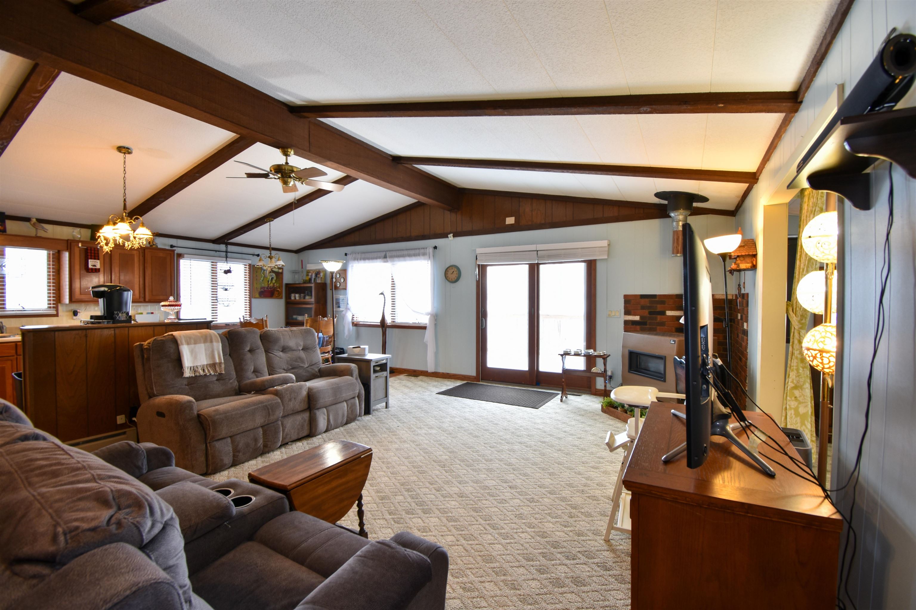 204330 LAKEHURST ROAD, Mosinee, Wisconsin 54455, 2 Bedrooms Bedrooms, ,2 BathroomsBathrooms,Residential,For Sale,204330 LAKEHURST ROAD,22600313