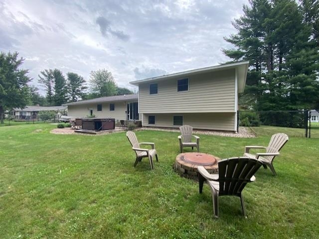 2141 ASPEN LANE, Plover, Wisconsin 54467, 4 Bedrooms Bedrooms, ,2 BathroomsBathrooms,Residential,For Sale,2141 ASPEN LANE,22600314