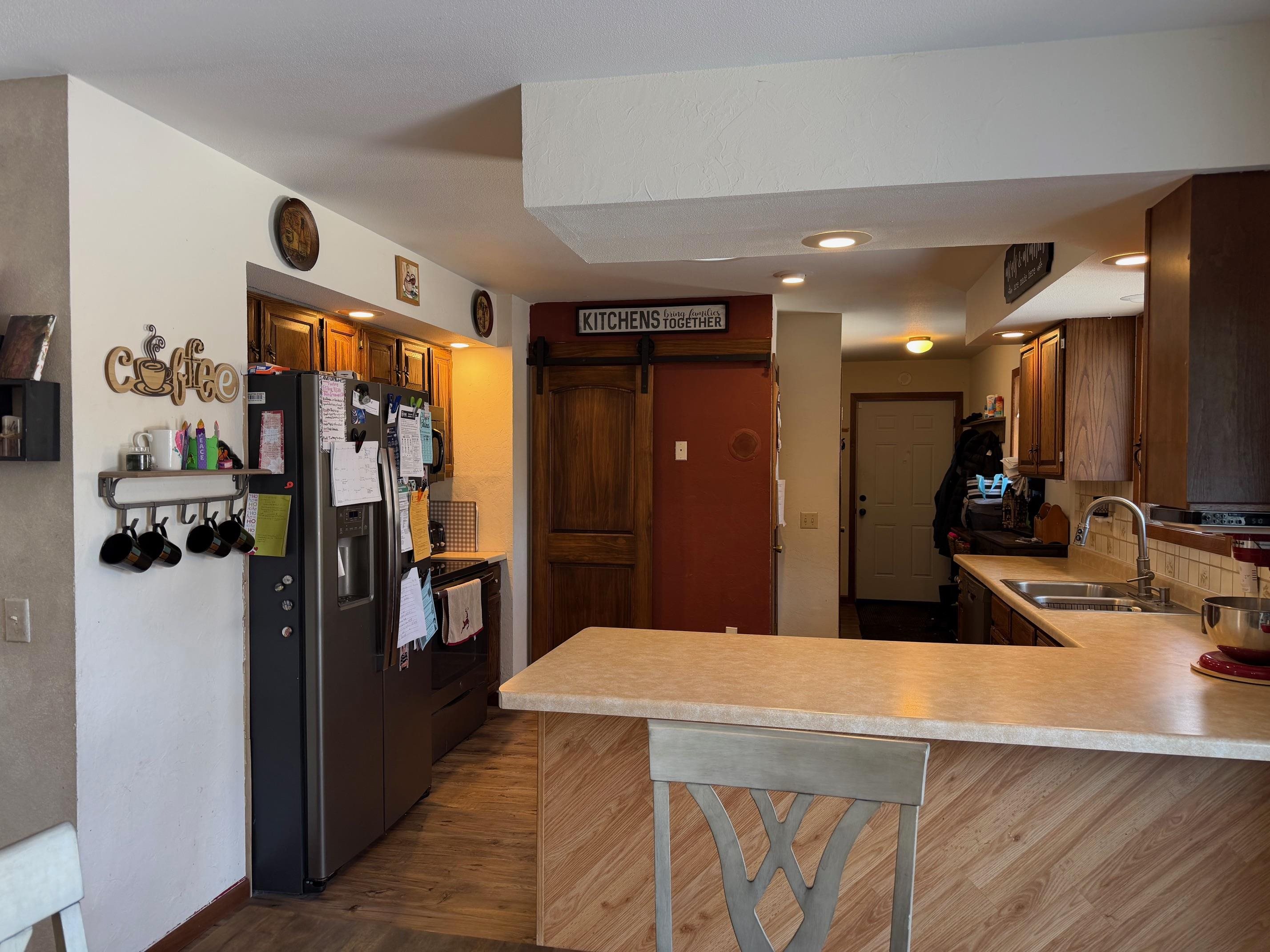 401 N HUME AVENUE, Marshfield, Wisconsin 54449, 4 Bedrooms Bedrooms, ,3 BathroomsBathrooms,Residential,For Sale,401 N HUME AVENUE,22600316