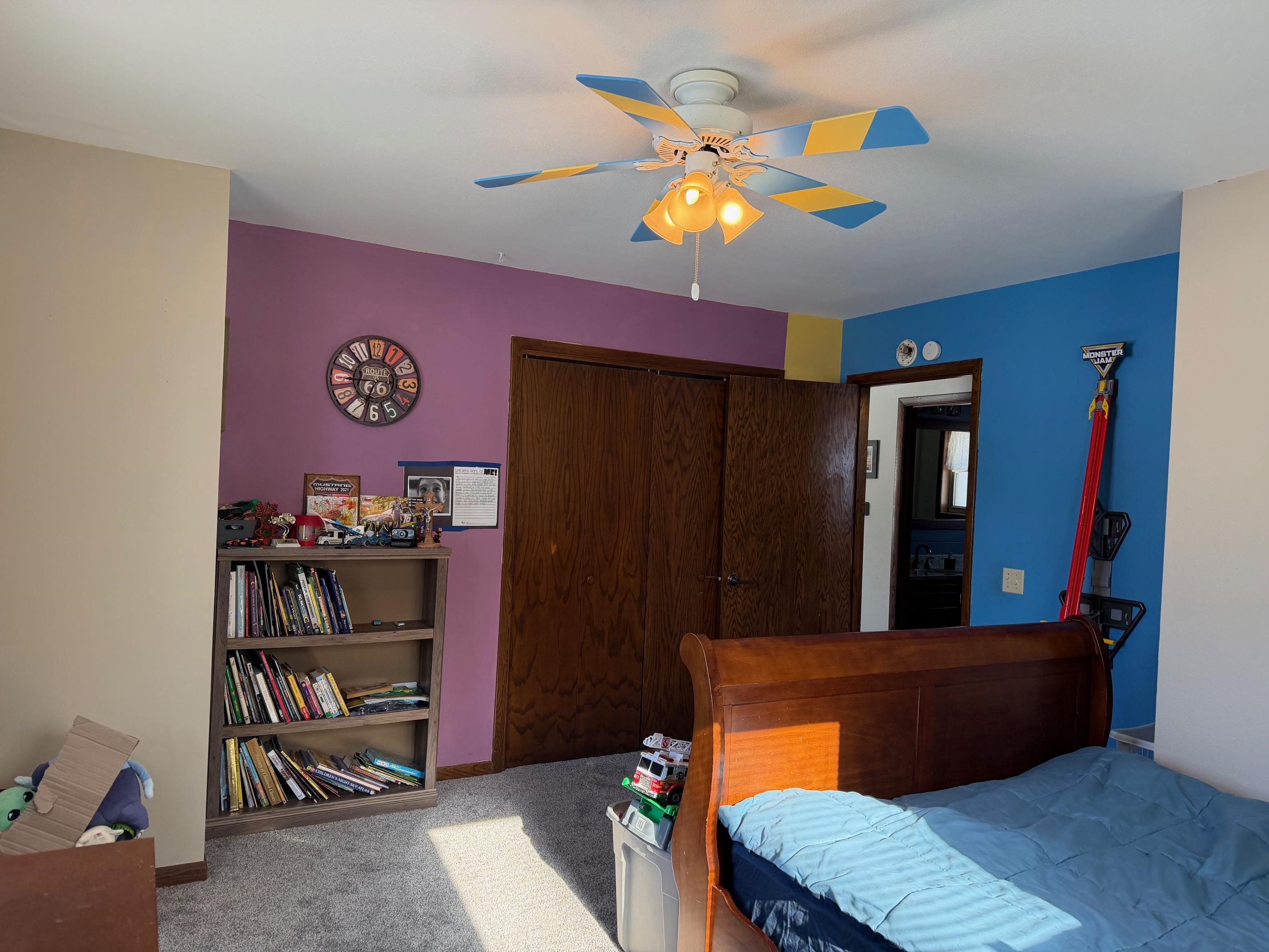 401 N HUME AVENUE, Marshfield, Wisconsin 54449, 4 Bedrooms Bedrooms, ,3 BathroomsBathrooms,Residential,For Sale,401 N HUME AVENUE,22600316