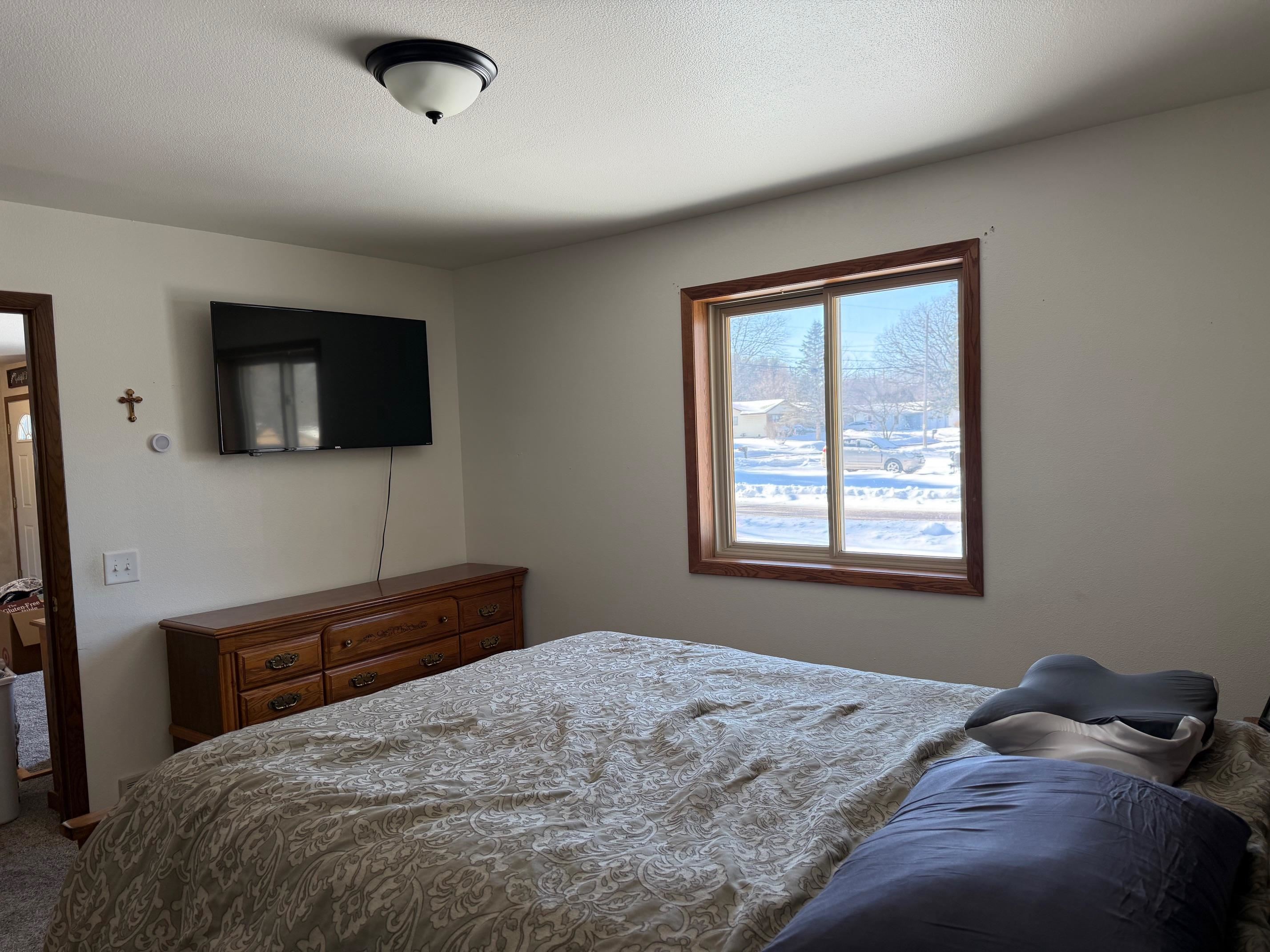 401 N HUME AVENUE, Marshfield, Wisconsin 54449, 4 Bedrooms Bedrooms, ,3 BathroomsBathrooms,Residential,For Sale,401 N HUME AVENUE,22600316