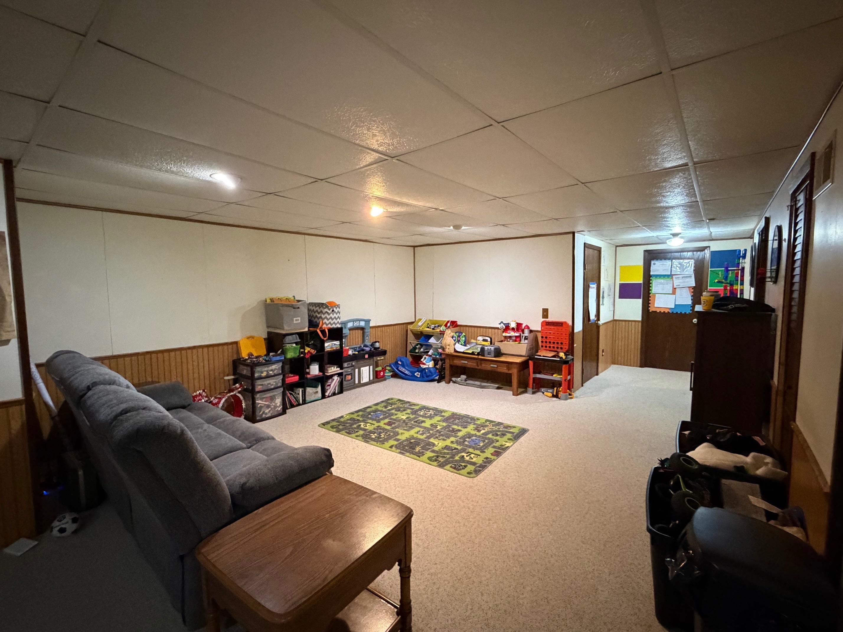 401 N HUME AVENUE, Marshfield, Wisconsin 54449, 4 Bedrooms Bedrooms, ,3 BathroomsBathrooms,Residential,For Sale,401 N HUME AVENUE,22600316