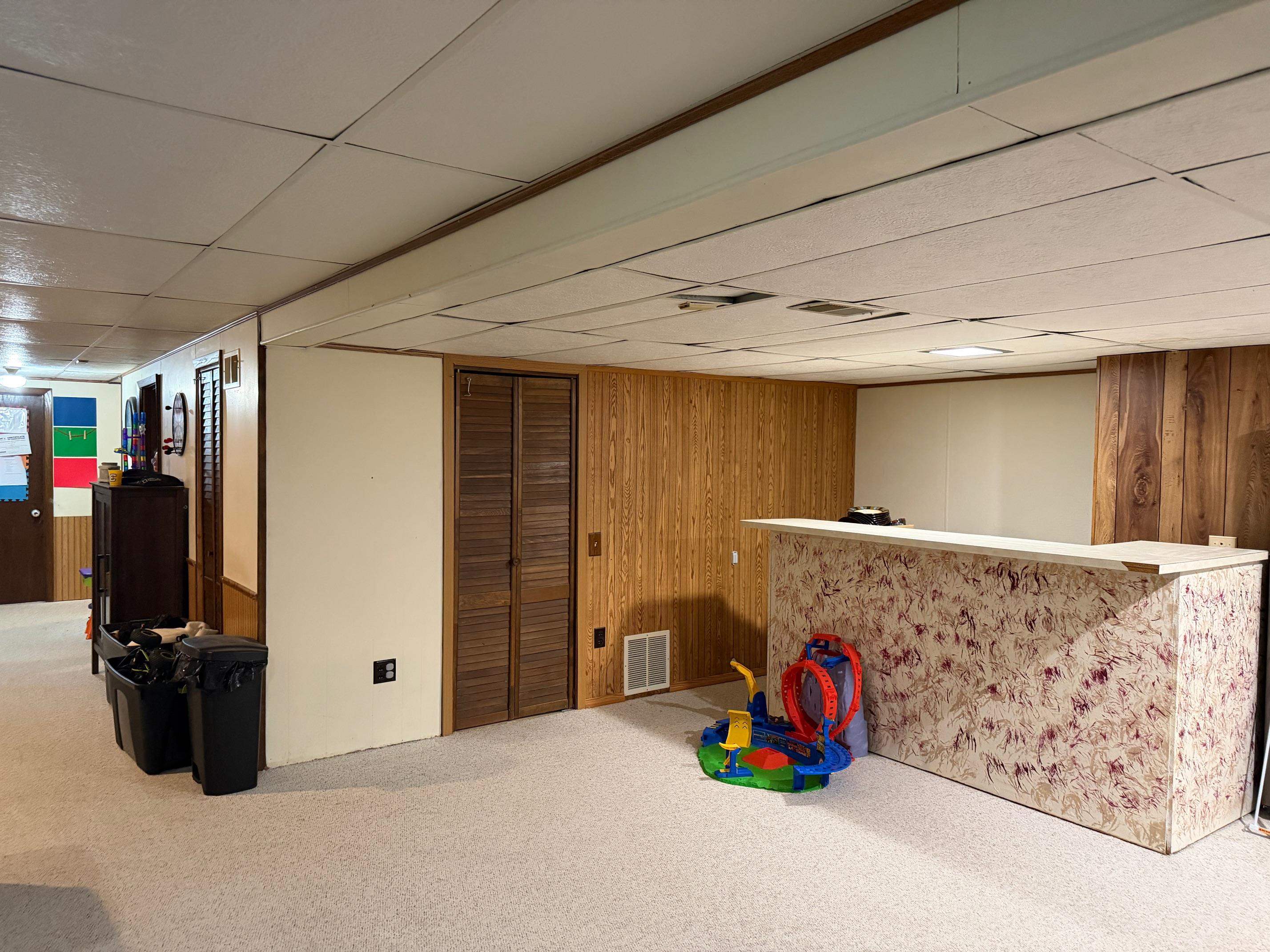 401 N HUME AVENUE, Marshfield, Wisconsin 54449, 4 Bedrooms Bedrooms, ,3 BathroomsBathrooms,Residential,For Sale,401 N HUME AVENUE,22600316