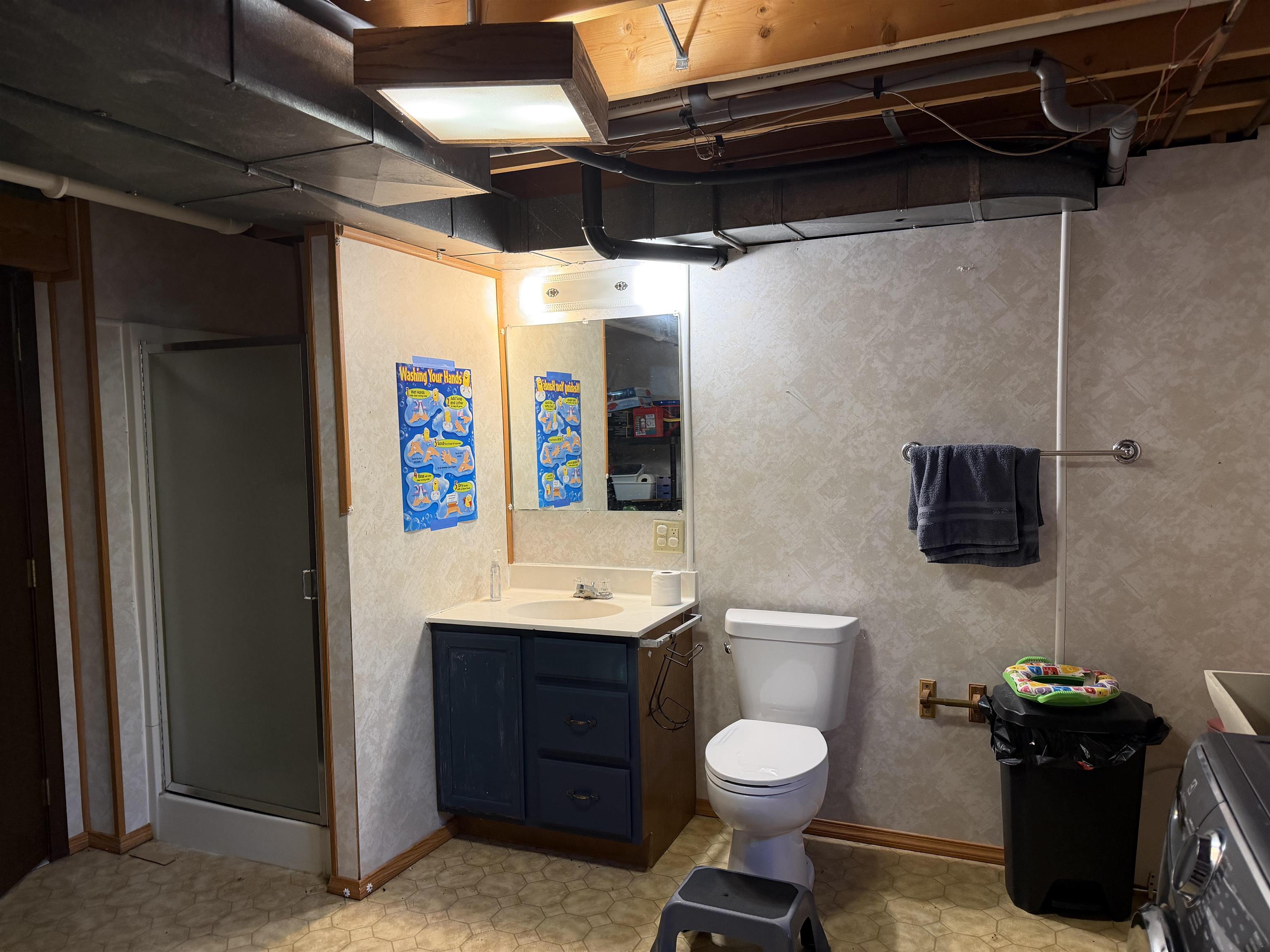 401 N HUME AVENUE, Marshfield, Wisconsin 54449, 4 Bedrooms Bedrooms, ,3 BathroomsBathrooms,Residential,For Sale,401 N HUME AVENUE,22600316