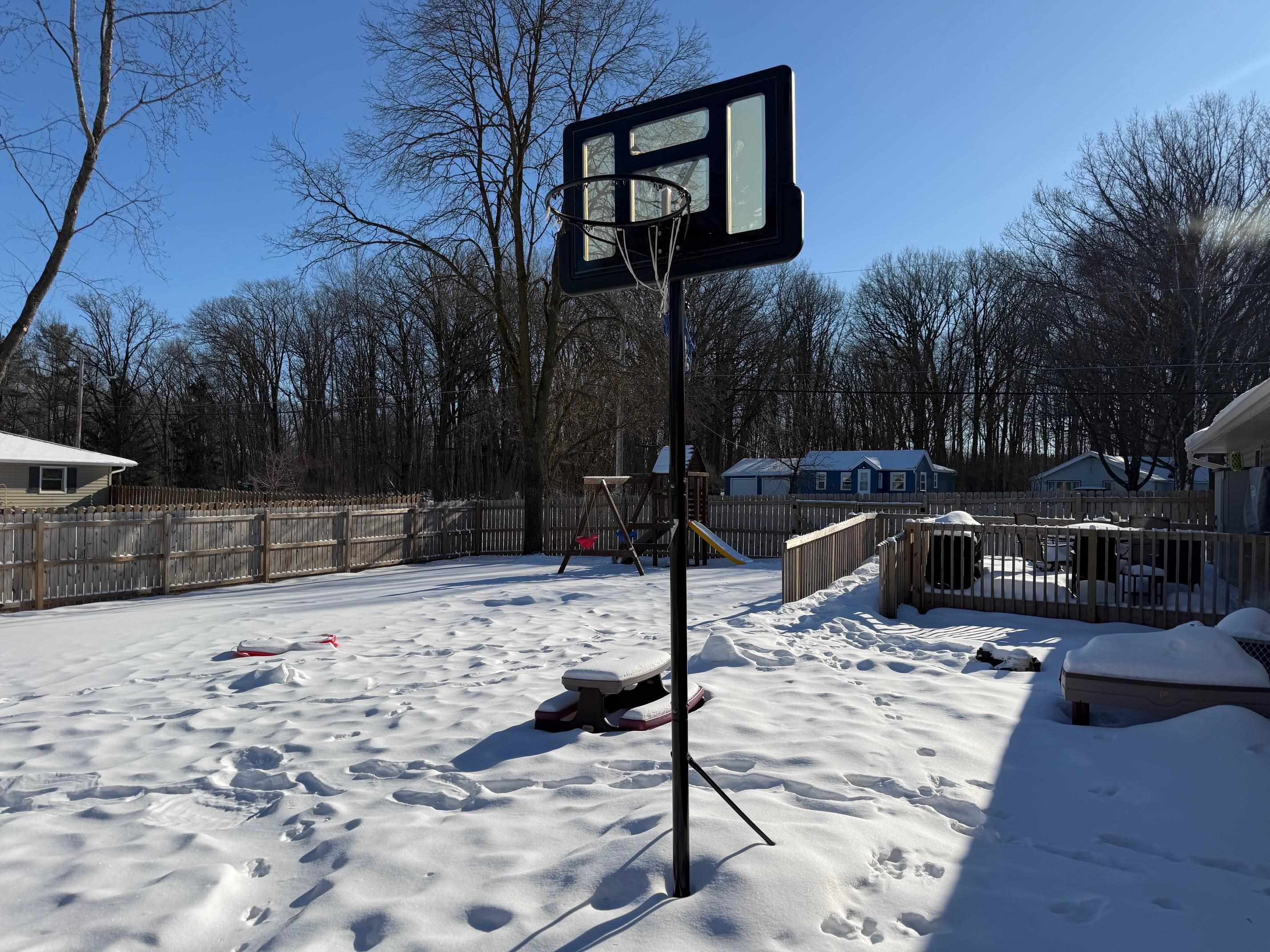 401 N HUME AVENUE, Marshfield, Wisconsin 54449, 4 Bedrooms Bedrooms, ,3 BathroomsBathrooms,Residential,For Sale,401 N HUME AVENUE,22600316