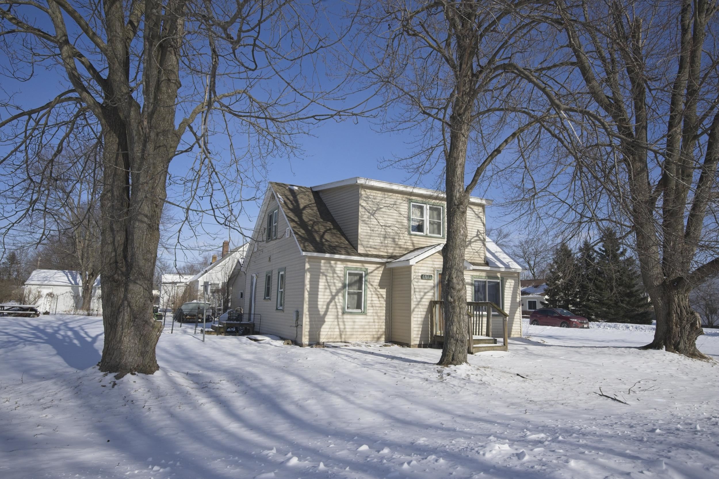 1841 OAK STREET, Wisconsin Rapids, Wisconsin 54494, 4 Bedrooms Bedrooms, ,1 BathroomBathrooms,Residential,For Sale,1841 OAK STREET,22600324