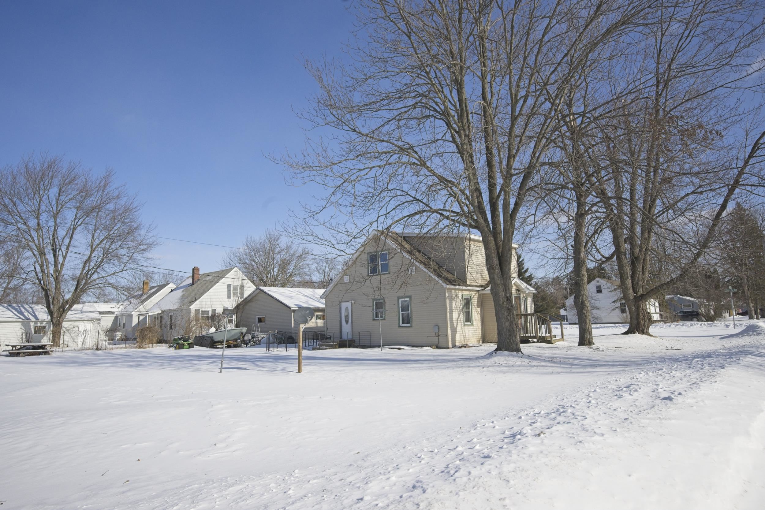 1841 OAK STREET, Wisconsin Rapids, Wisconsin 54494, 4 Bedrooms Bedrooms, ,1 BathroomBathrooms,Residential,For Sale,1841 OAK STREET,22600324