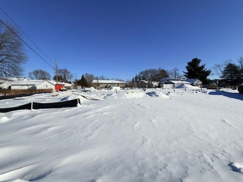 305 S KYES STREET, Merrill, Wisconsin 54452, 2 Bedrooms Bedrooms, 6 Rooms Rooms,1 BathroomBathrooms,Multi-family,For Sale,305 S KYES STREET,22600327