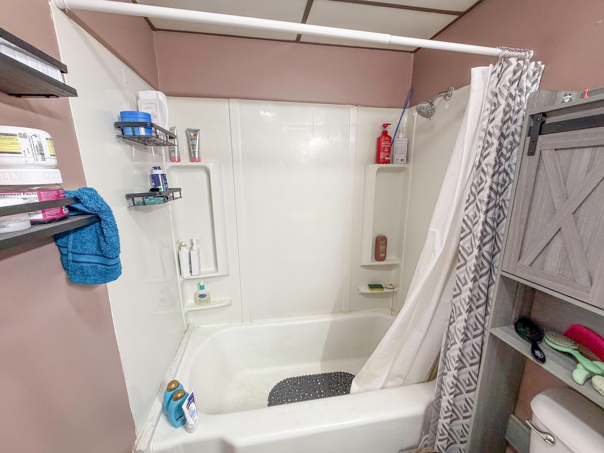 1025 1ST AVENUE, Park Falls, Wisconsin 54552, ,Commercial/industrial,For Sale,1025 1ST AVENUE,22600332