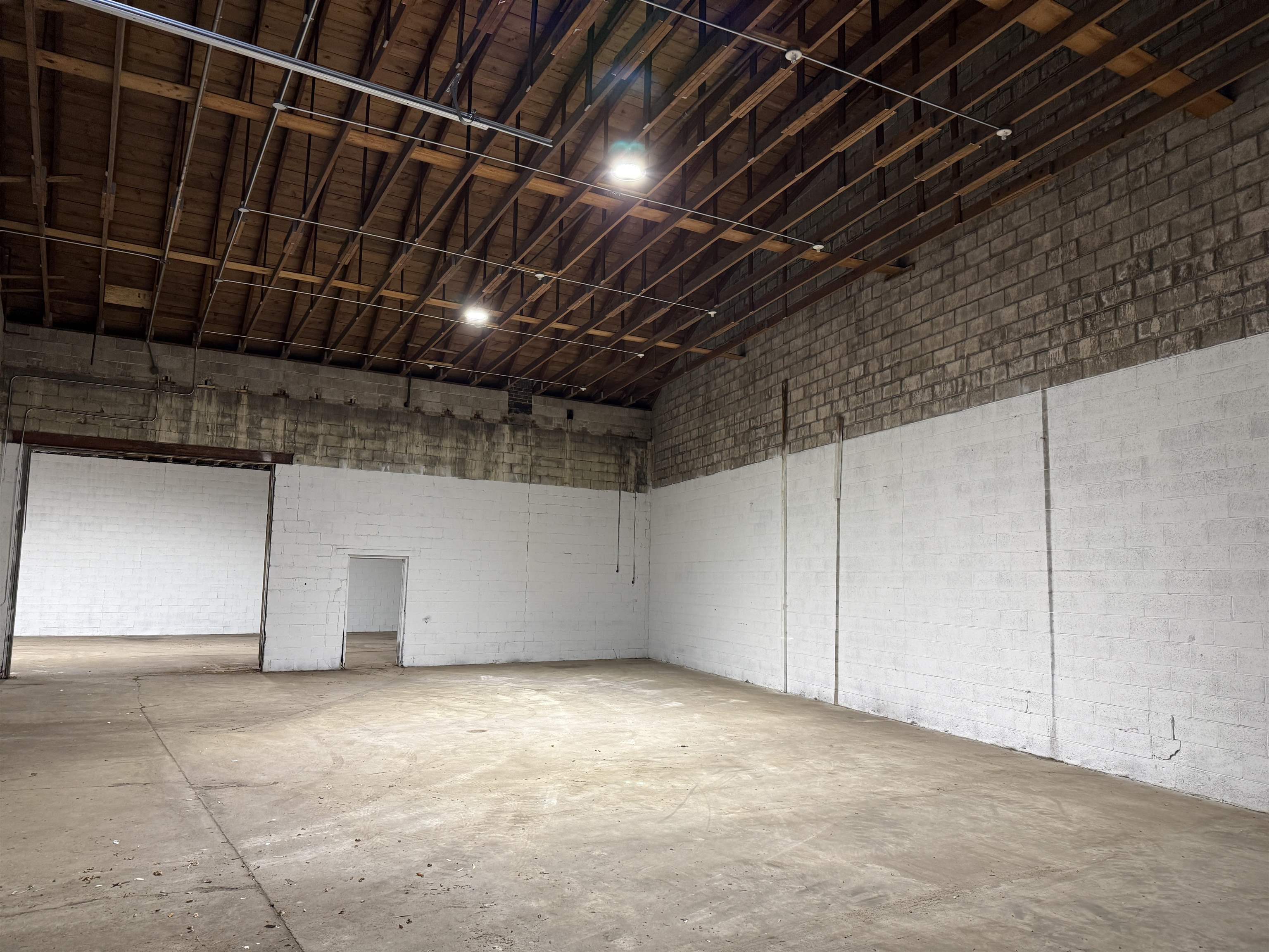 80 OLIVER STREET, Wisconsin Rapids, Wisconsin 54494, ,Commercial/industrial,For Rent,80 OLIVER STREET,22600335