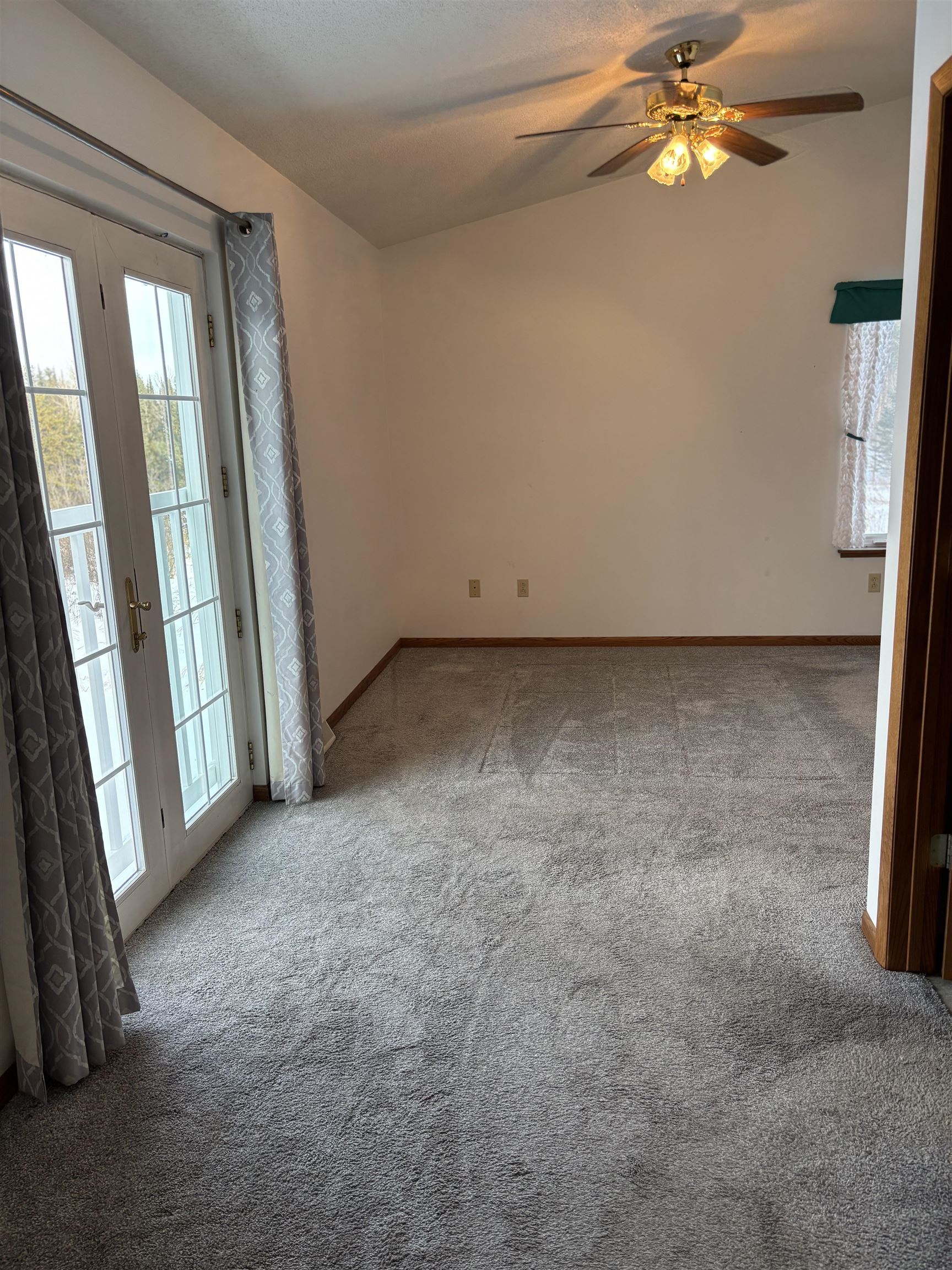 W4836 COUNTY ROAD Q, Merrill, Wisconsin 54452, 2 Bedrooms Bedrooms, ,2 BathroomsBathrooms,Residential,For Sale,W4836 COUNTY ROAD Q,22600338