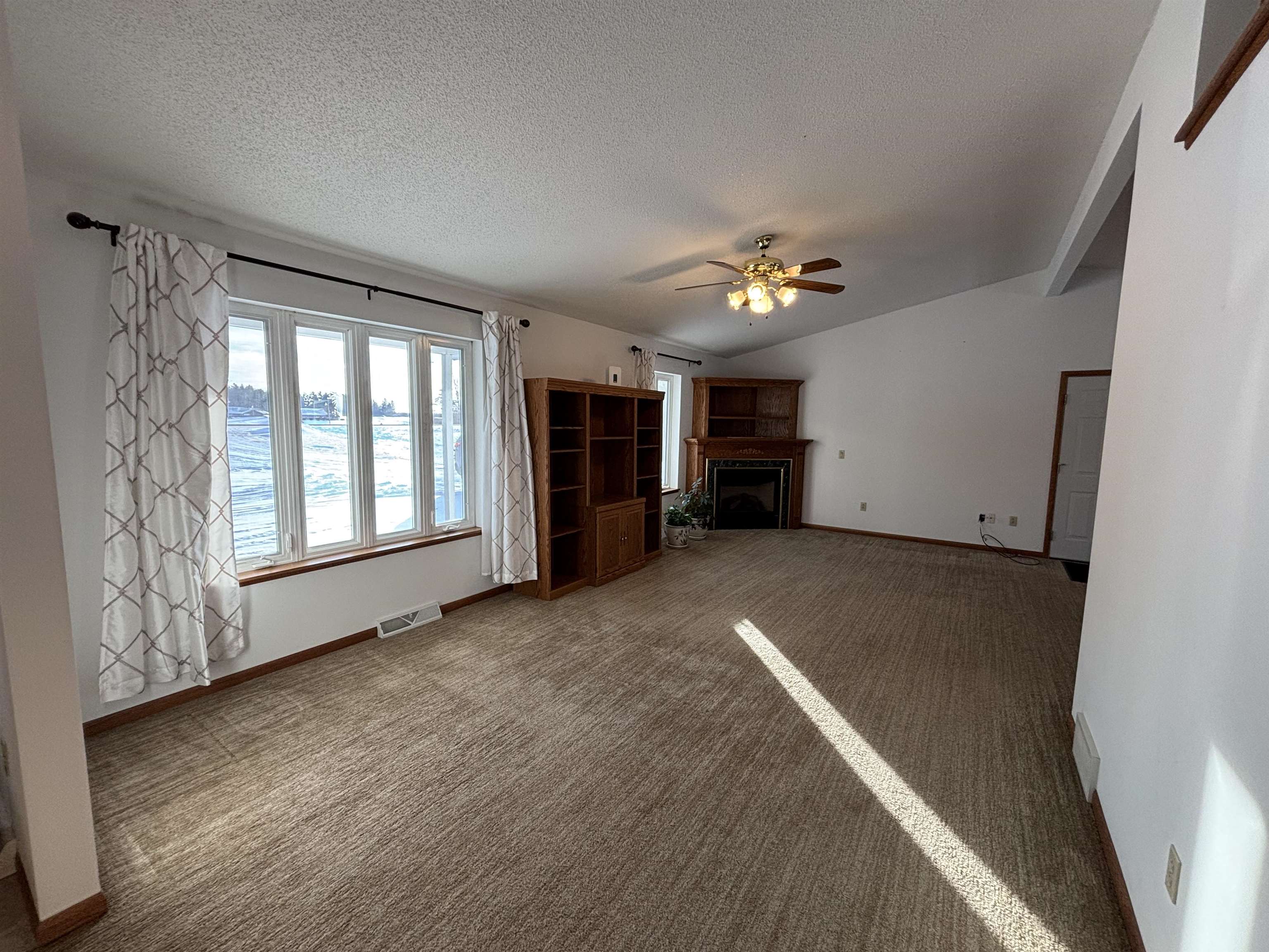 W4836 COUNTY ROAD Q, Merrill, Wisconsin 54452, 2 Bedrooms Bedrooms, ,2 BathroomsBathrooms,Residential,For Sale,W4836 COUNTY ROAD Q,22600338