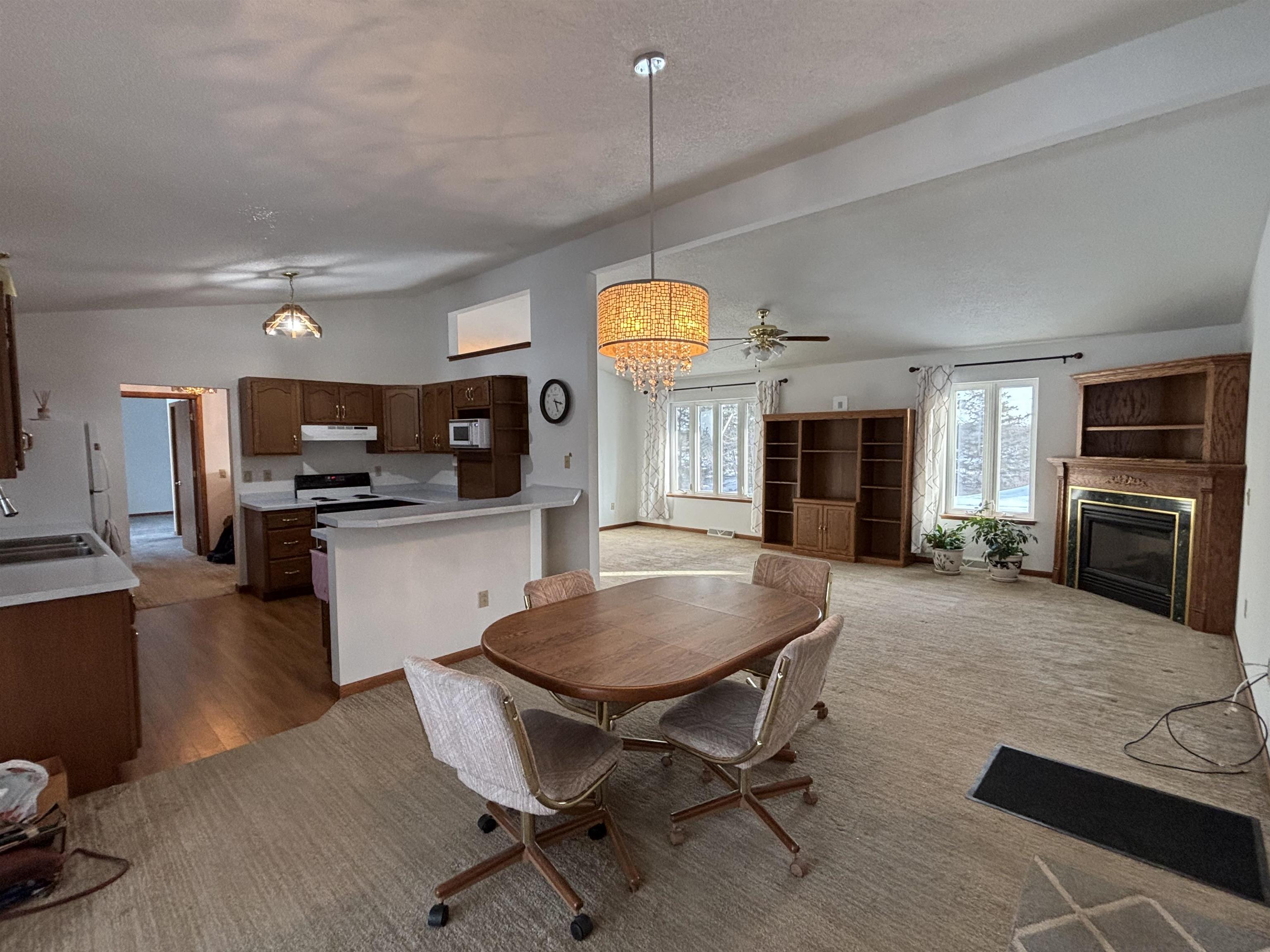 W4836 COUNTY ROAD Q, Merrill, Wisconsin 54452, 2 Bedrooms Bedrooms, ,2 BathroomsBathrooms,Residential,For Sale,W4836 COUNTY ROAD Q,22600338