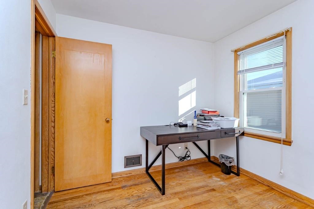 619 W RANDOLPH STREET, Wausau, Wisconsin 54401, 2 Bedrooms Bedrooms, ,1 BathroomBathrooms,Residential,For Sale,619 W RANDOLPH STREET,22600339