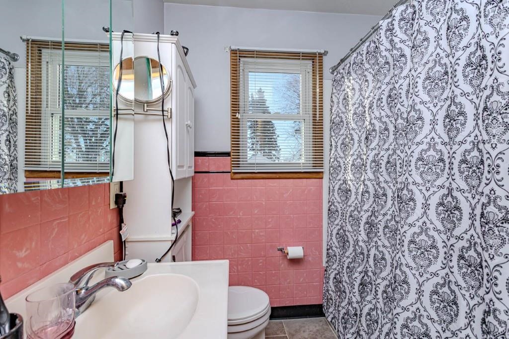 619 W RANDOLPH STREET, Wausau, Wisconsin 54401, 2 Bedrooms Bedrooms, ,1 BathroomBathrooms,Residential,For Sale,619 W RANDOLPH STREET,22600339