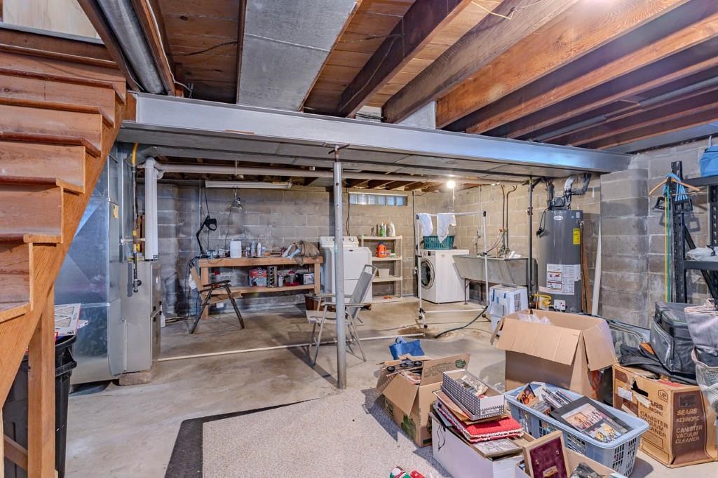 619 W RANDOLPH STREET, Wausau, Wisconsin 54401, 2 Bedrooms Bedrooms, ,1 BathroomBathrooms,Residential,For Sale,619 W RANDOLPH STREET,22600339