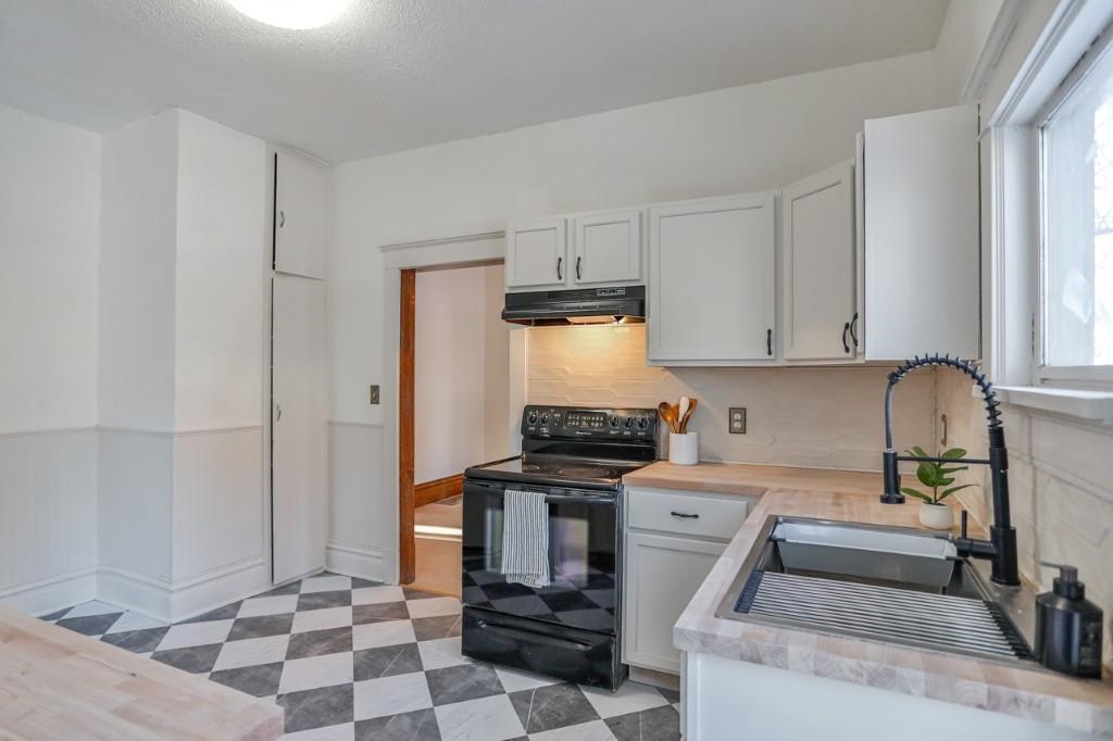 307 WASHINGTON STREET, Mosinee, Wisconsin 54455, 2 Bedrooms Bedrooms, ,1 BathroomBathrooms,Residential,For Sale,307 WASHINGTON STREET,22600342