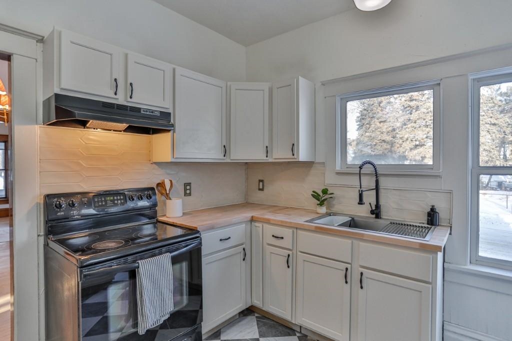 307 WASHINGTON STREET, Mosinee, Wisconsin 54455, 2 Bedrooms Bedrooms, ,1 BathroomBathrooms,Residential,For Sale,307 WASHINGTON STREET,22600342