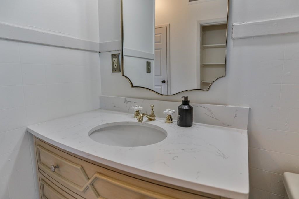 307 WASHINGTON STREET, Mosinee, Wisconsin 54455, 2 Bedrooms Bedrooms, ,1 BathroomBathrooms,Residential,For Sale,307 WASHINGTON STREET,22600342