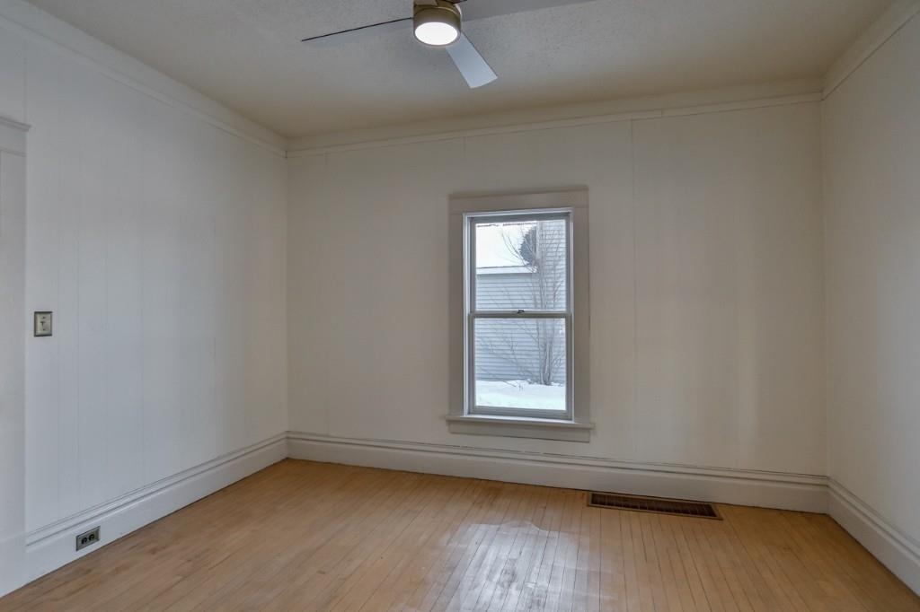 307 WASHINGTON STREET, Mosinee, Wisconsin 54455, 2 Bedrooms Bedrooms, ,1 BathroomBathrooms,Residential,For Sale,307 WASHINGTON STREET,22600342