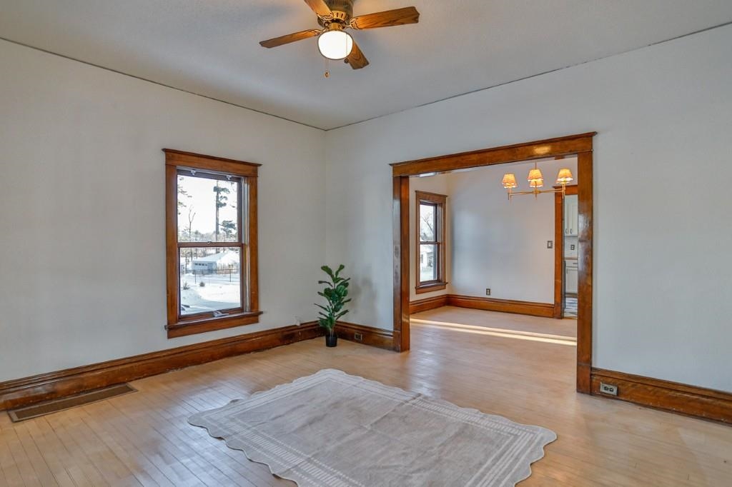 307 WASHINGTON STREET, Mosinee, Wisconsin 54455, 2 Bedrooms Bedrooms, ,1 BathroomBathrooms,Residential,For Sale,307 WASHINGTON STREET,22600342