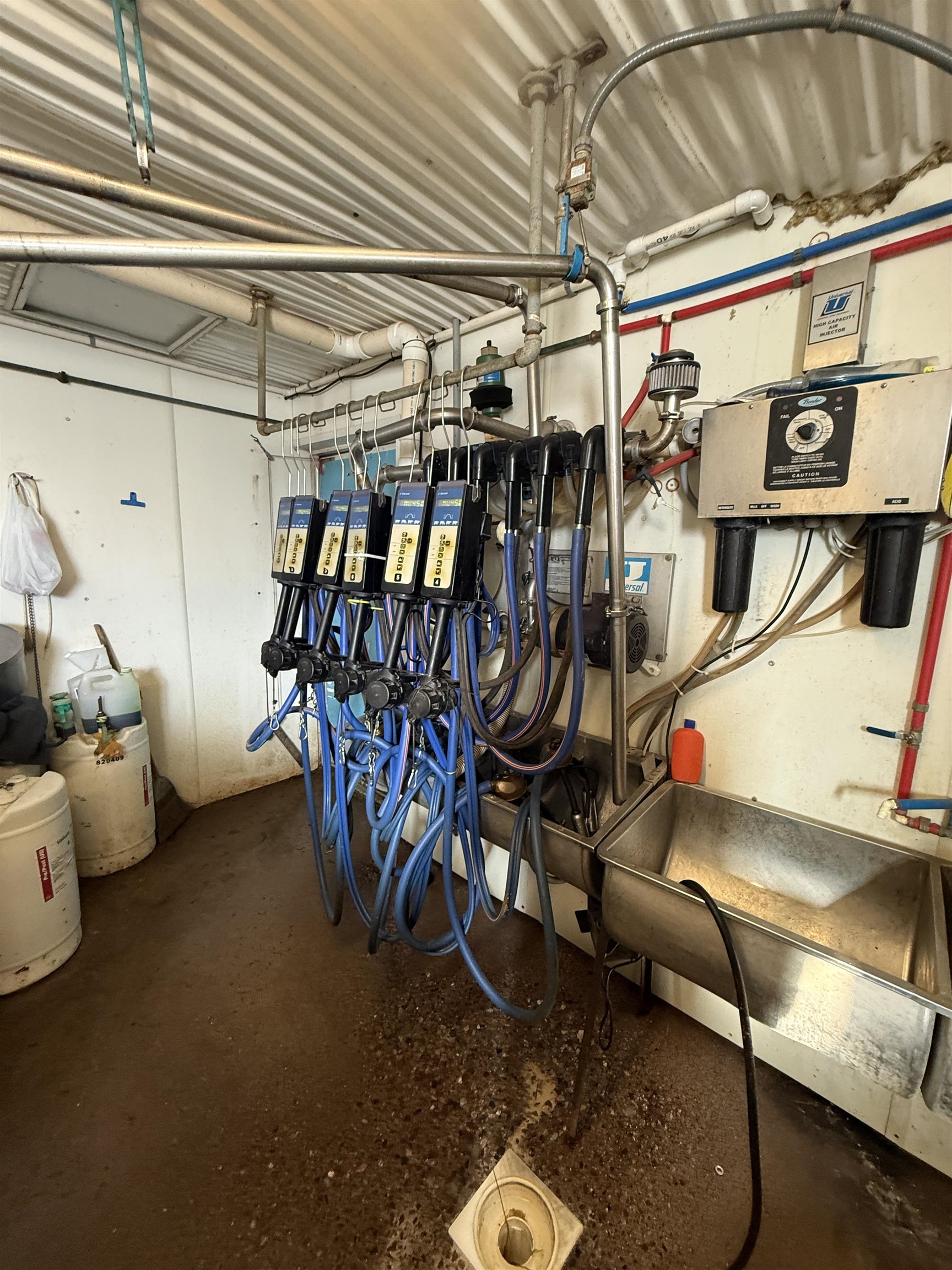 108120 WUERTZBERG ROAD, Abbotsford, Wisconsin 54405, 4 Bedrooms Bedrooms, ,2 BathroomsBathrooms,Farm/agriculture,For Sale,108120 WUERTZBERG ROAD,22600346