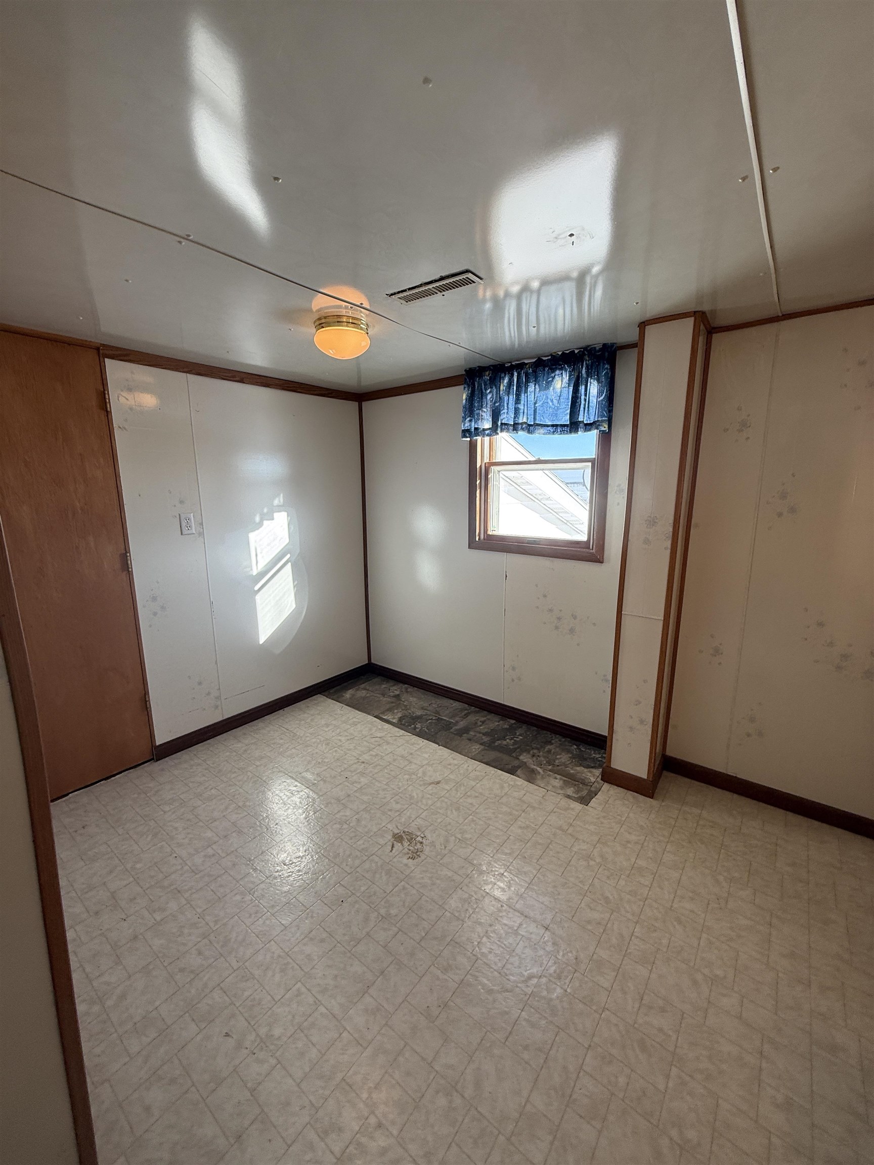 108120 WUERTZBERG ROAD, Abbotsford, Wisconsin 54405, 4 Bedrooms Bedrooms, ,2 BathroomsBathrooms,Farm/agriculture,For Sale,108120 WUERTZBERG ROAD,22600346