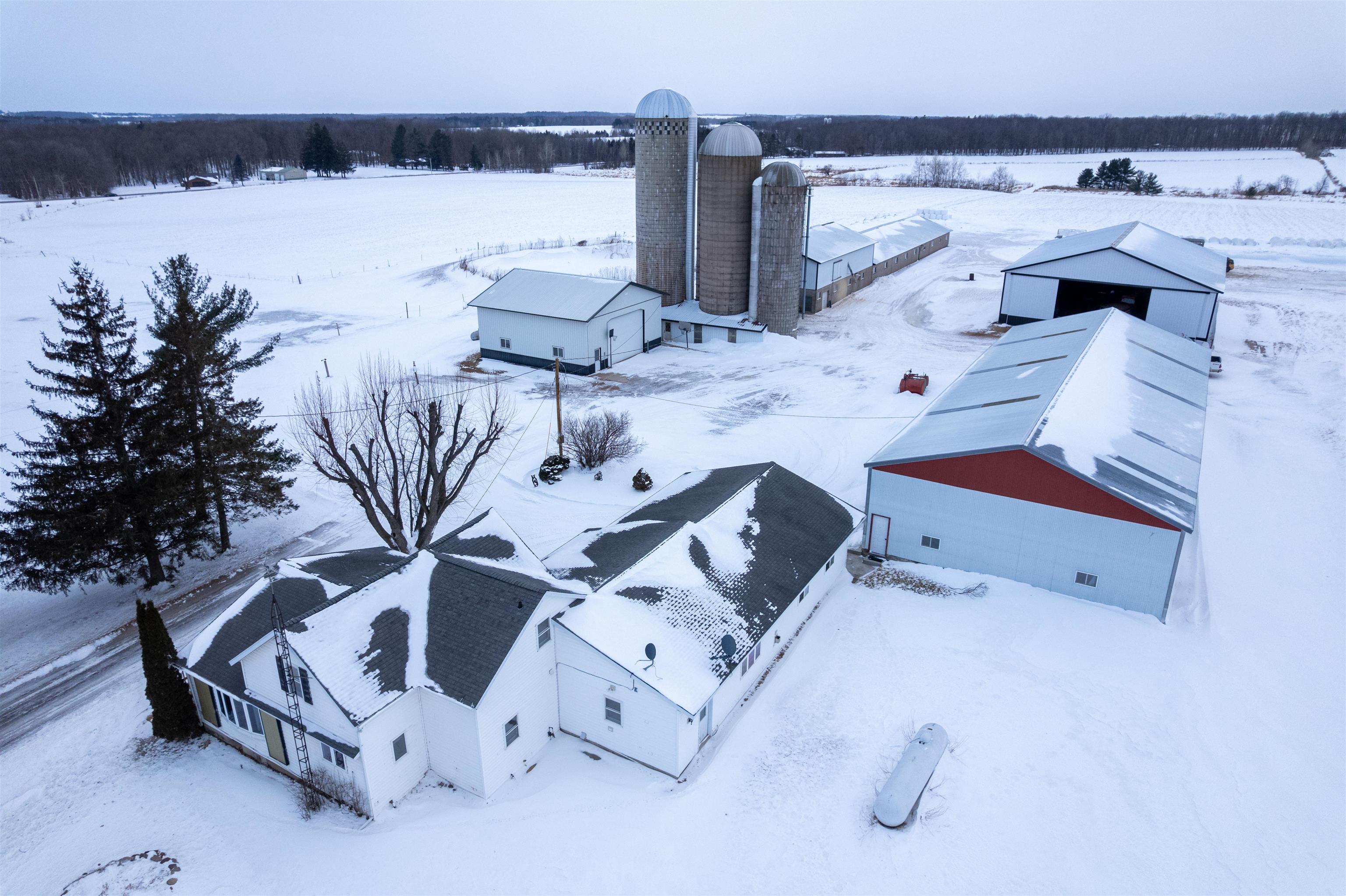 108120 WUERTZBERG ROAD, Abbotsford, Wisconsin 54405, 4 Bedrooms Bedrooms, ,2 BathroomsBathrooms,Residential,For Sale,108120 WUERTZBERG ROAD,22600349