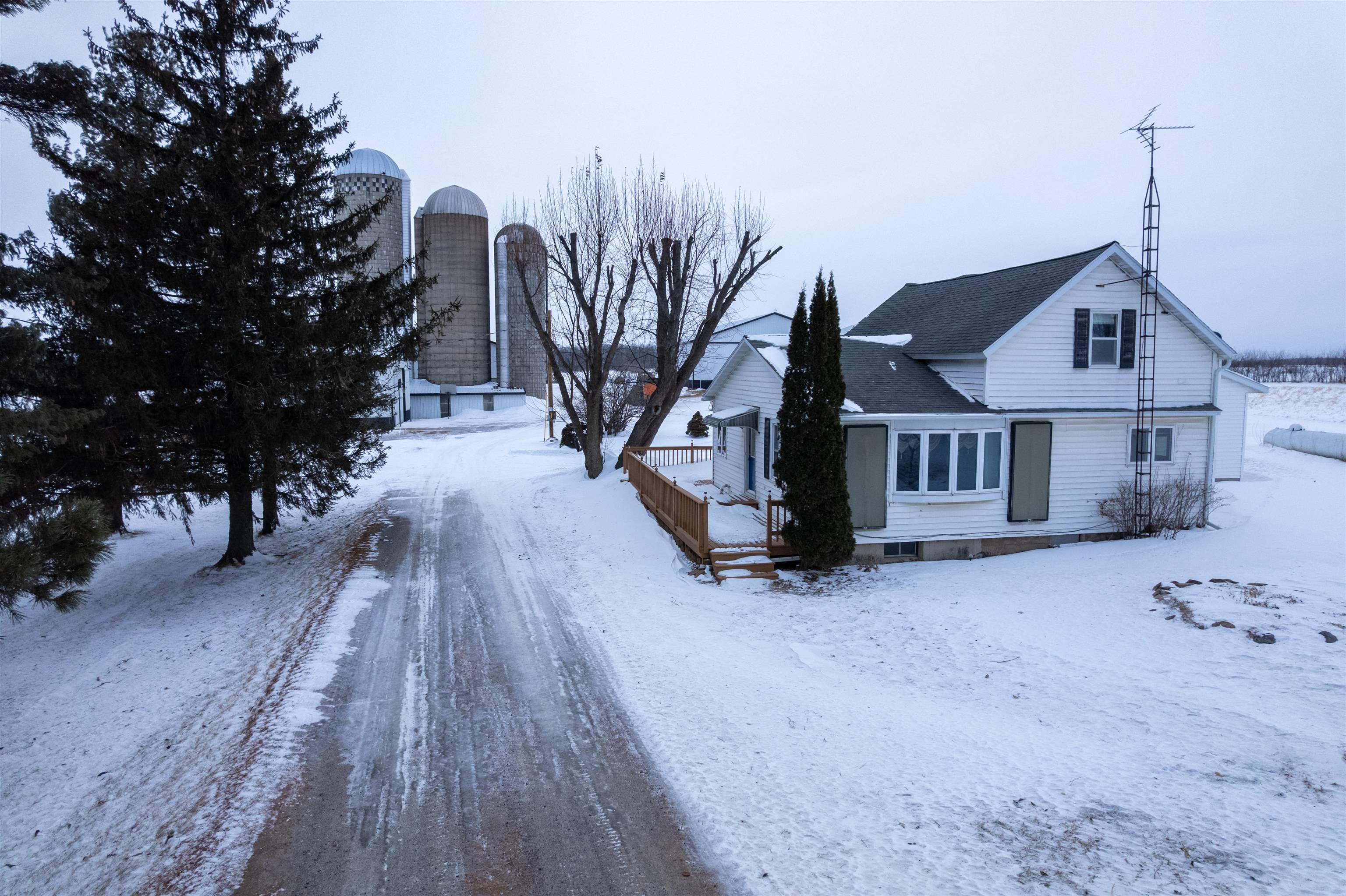 108120 WUERTZBERG ROAD, Abbotsford, Wisconsin 54405, 4 Bedrooms Bedrooms, ,2 BathroomsBathrooms,Residential,For Sale,108120 WUERTZBERG ROAD,22600349