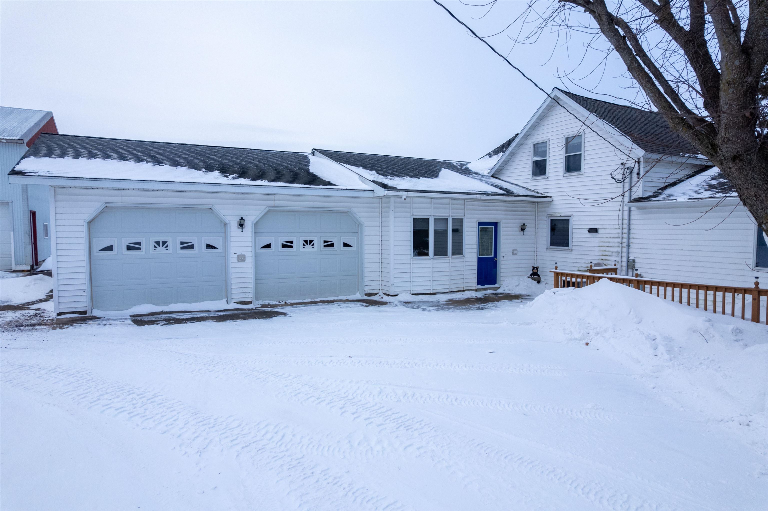 108120 WUERTZBERG ROAD, Abbotsford, Wisconsin 54405, 4 Bedrooms Bedrooms, ,2 BathroomsBathrooms,Residential,For Sale,108120 WUERTZBERG ROAD,22600349