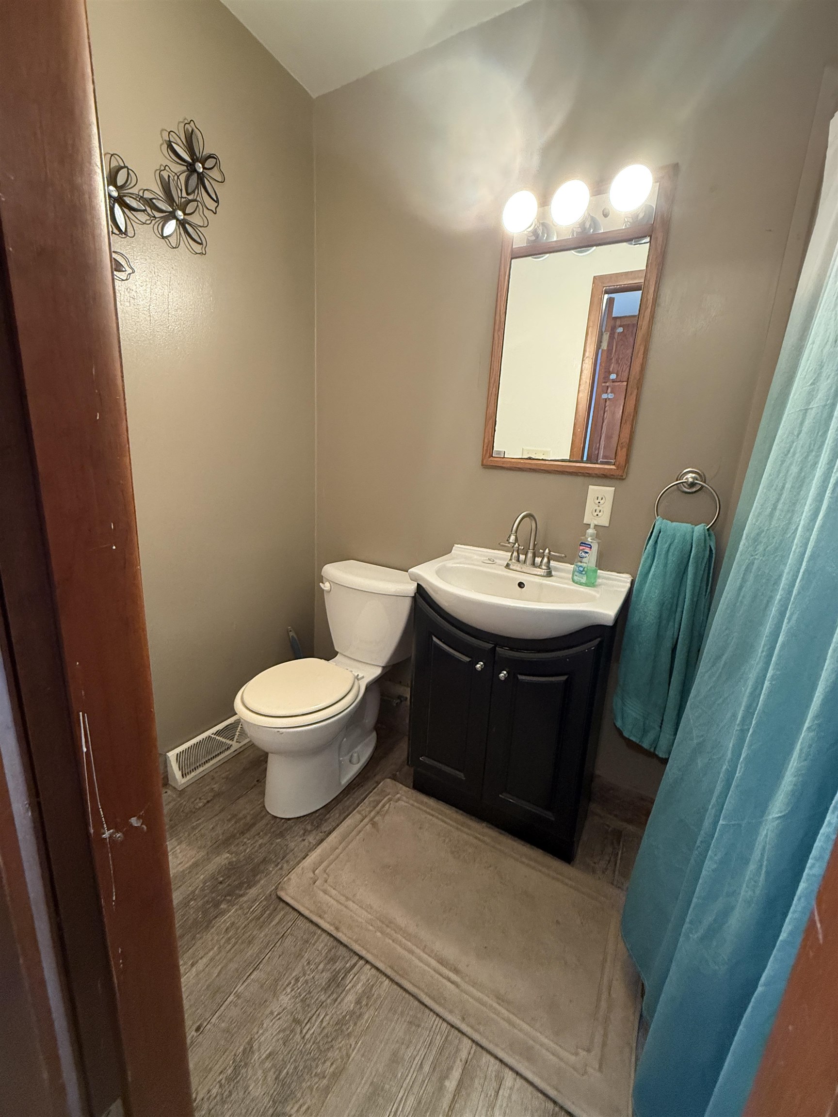 108120 WUERTZBERG ROAD, Abbotsford, Wisconsin 54405, 4 Bedrooms Bedrooms, ,2 BathroomsBathrooms,Residential,For Sale,108120 WUERTZBERG ROAD,22600349
