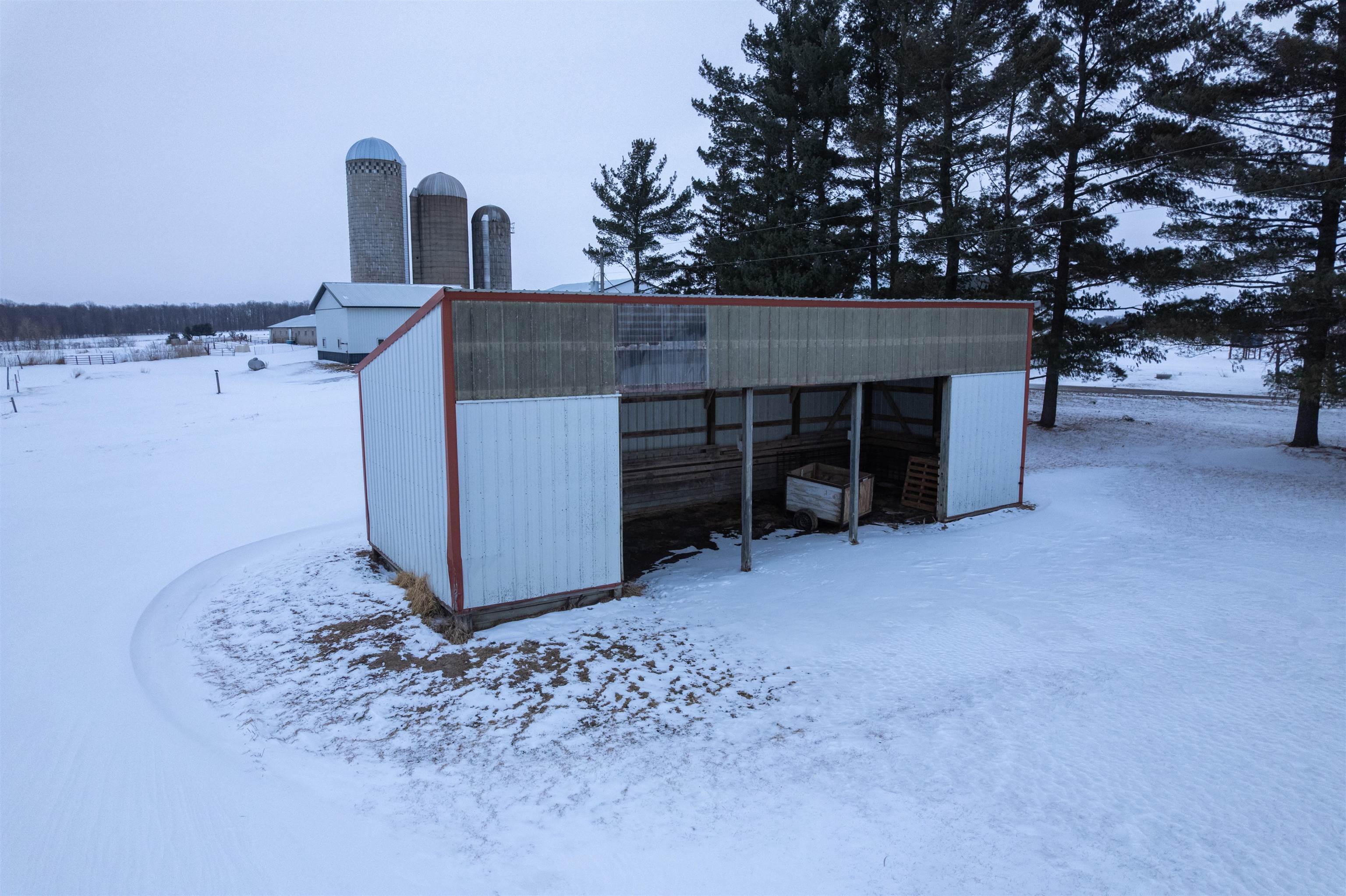 108120 WUERTZBERG ROAD, Abbotsford, Wisconsin 54405, 4 Bedrooms Bedrooms, ,2 BathroomsBathrooms,Residential,For Sale,108120 WUERTZBERG ROAD,22600349