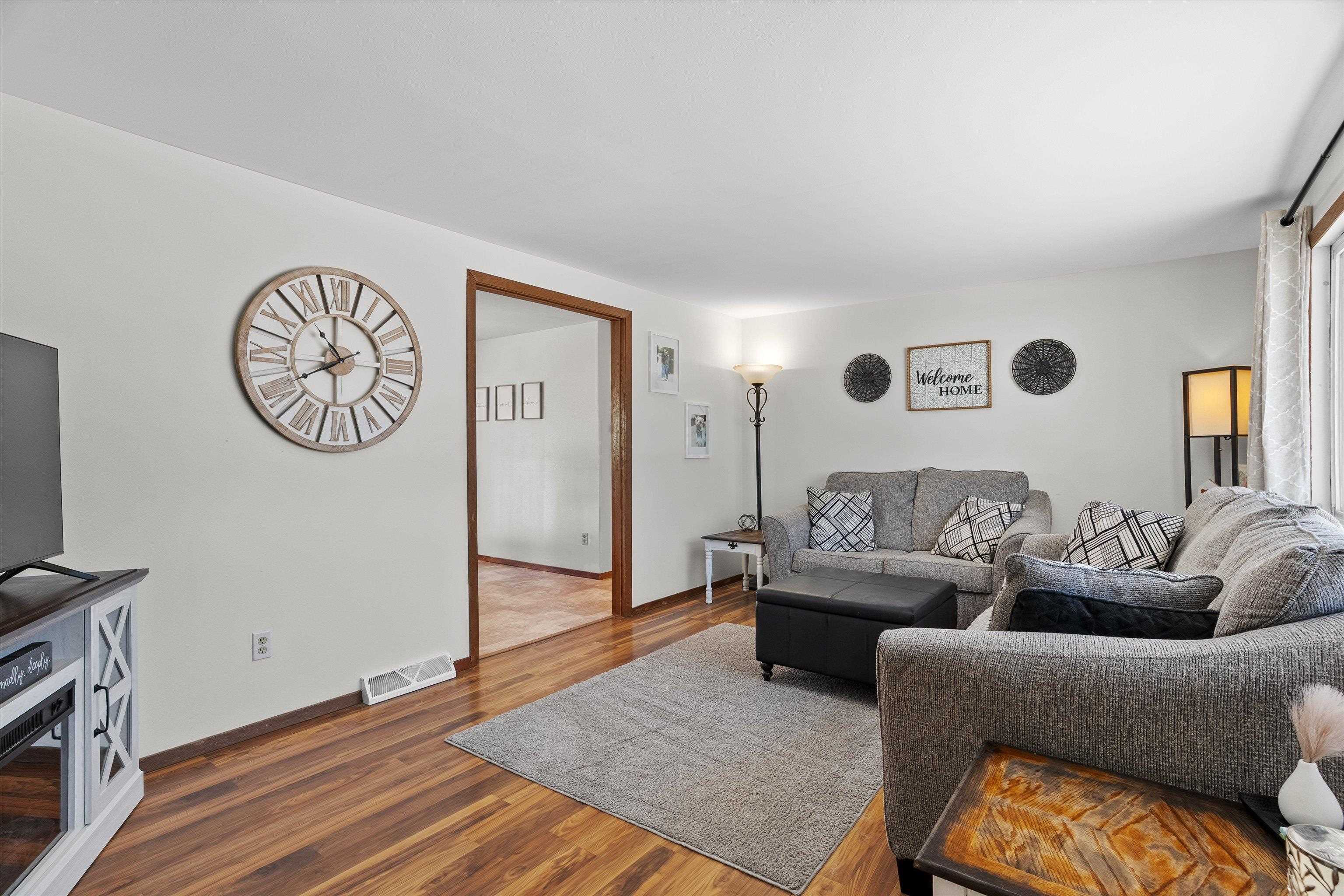 3017 POPP AVENUE, Marshfield, Wisconsin 54449, 2 Bedrooms Bedrooms, ,1 BathroomBathrooms,Residential,For Sale,3017 POPP AVENUE,22600354