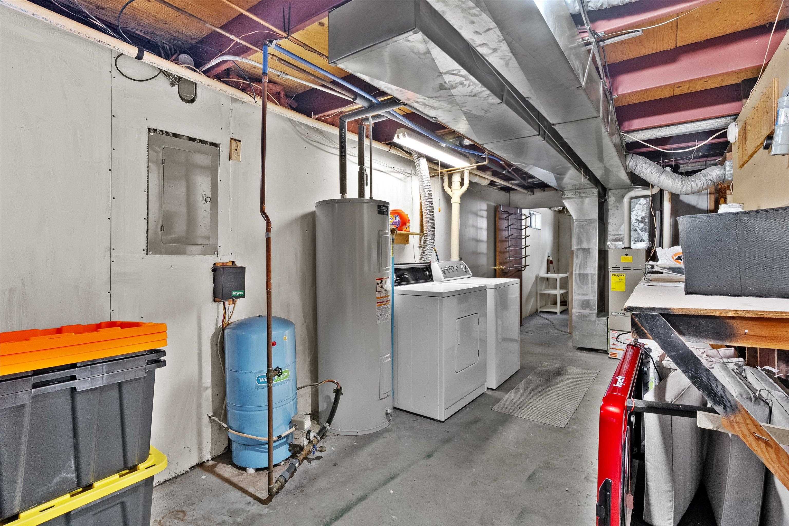 3017 POPP AVENUE, Marshfield, Wisconsin 54449, 2 Bedrooms Bedrooms, ,1 BathroomBathrooms,Residential,For Sale,3017 POPP AVENUE,22600354