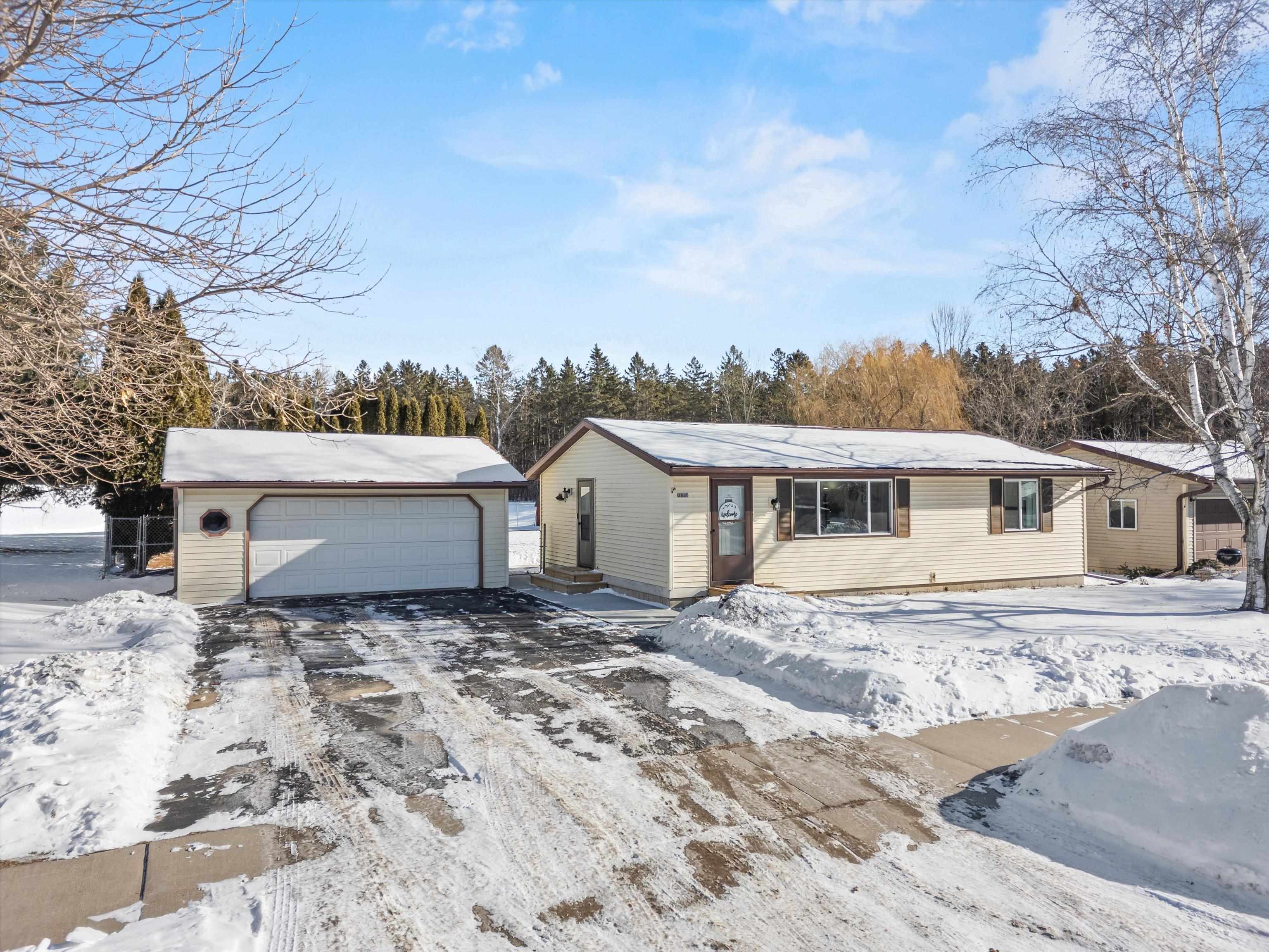 3017 POPP AVENUE, Marshfield, Wisconsin 54449, 2 Bedrooms Bedrooms, ,1 BathroomBathrooms,Residential,For Sale,3017 POPP AVENUE,22600354