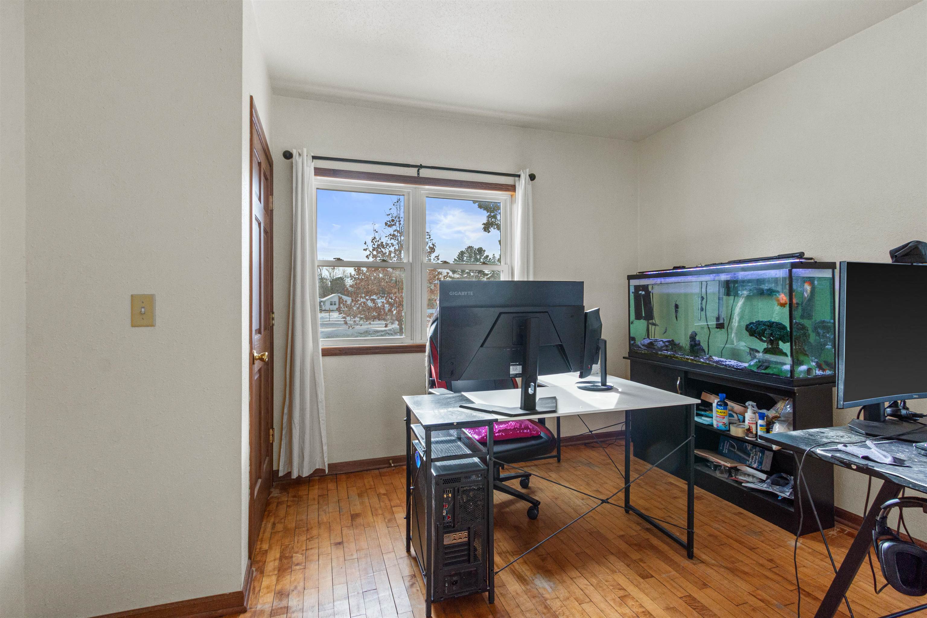 990 2ND AVENUE SOUTH, Wisconsin Rapids, Wisconsin 54495, 3 Bedrooms Bedrooms, ,2 BathroomsBathrooms,Residential,For Sale,990 2ND AVENUE SOUTH,22600355