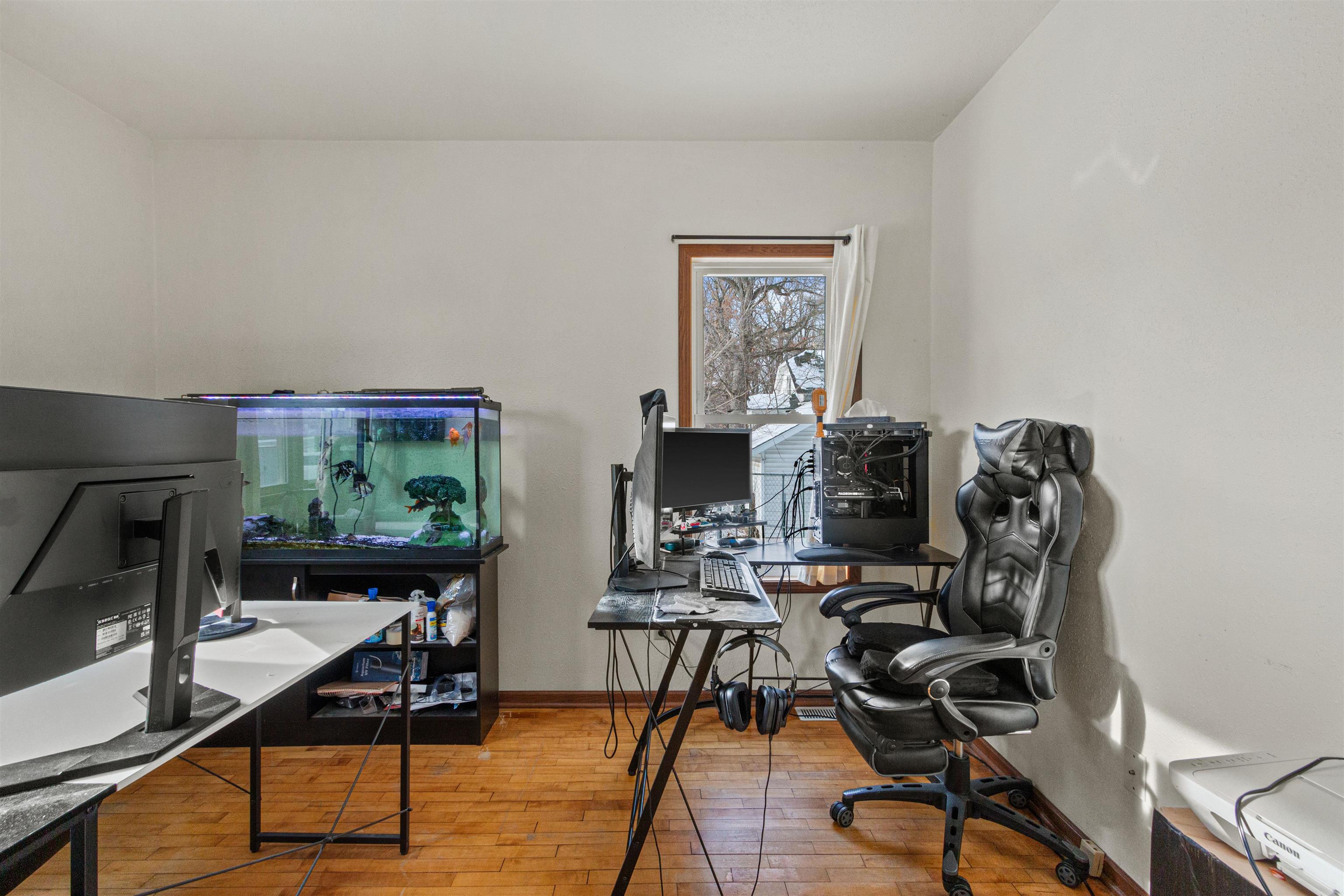 990 2ND AVENUE SOUTH, Wisconsin Rapids, Wisconsin 54495, 3 Bedrooms Bedrooms, ,2 BathroomsBathrooms,Residential,For Sale,990 2ND AVENUE SOUTH,22600355