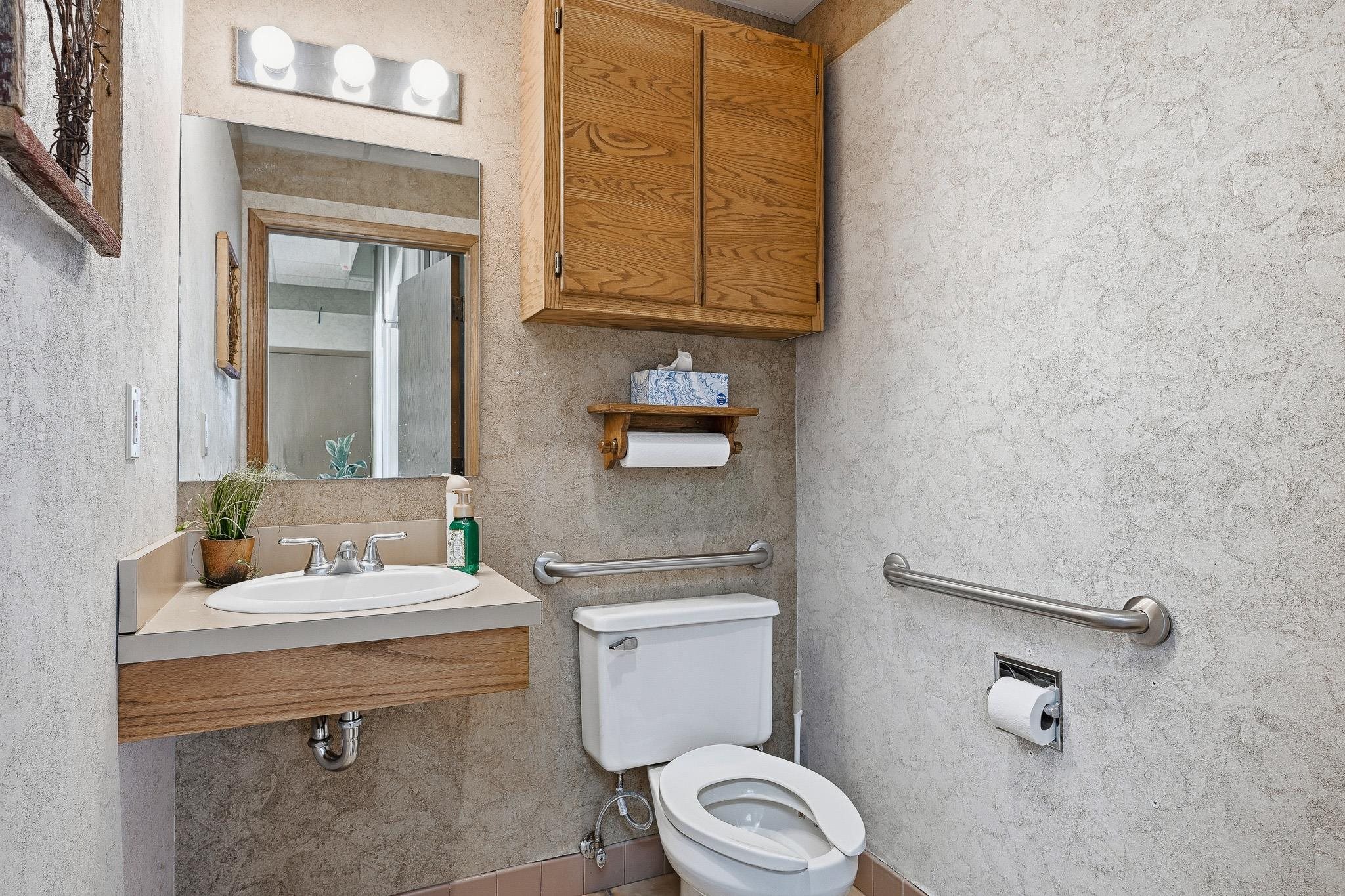 1004 FIRST STREET, Stevens Point, Wisconsin 54481, ,Commercial/industrial,For Rent,1004 FIRST STREET,22600357