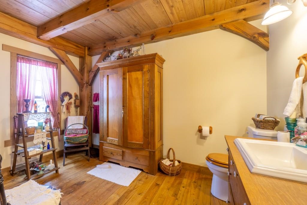 W1863 BURGENER AVENUE, Merrill, Wisconsin 54452, 4 Bedrooms Bedrooms, ,2 BathroomsBathrooms,Residential,For Sale,W1863 BURGENER AVENUE,22600362