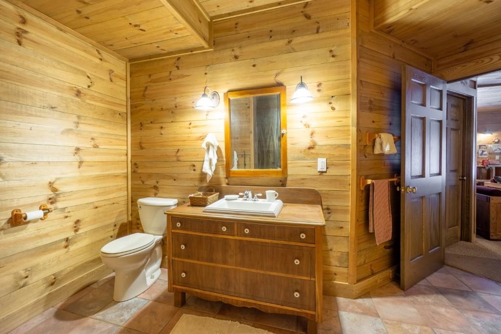 W1863 BURGENER AVENUE, Merrill, Wisconsin 54452, 4 Bedrooms Bedrooms, ,2 BathroomsBathrooms,Residential,For Sale,W1863 BURGENER AVENUE,22600362