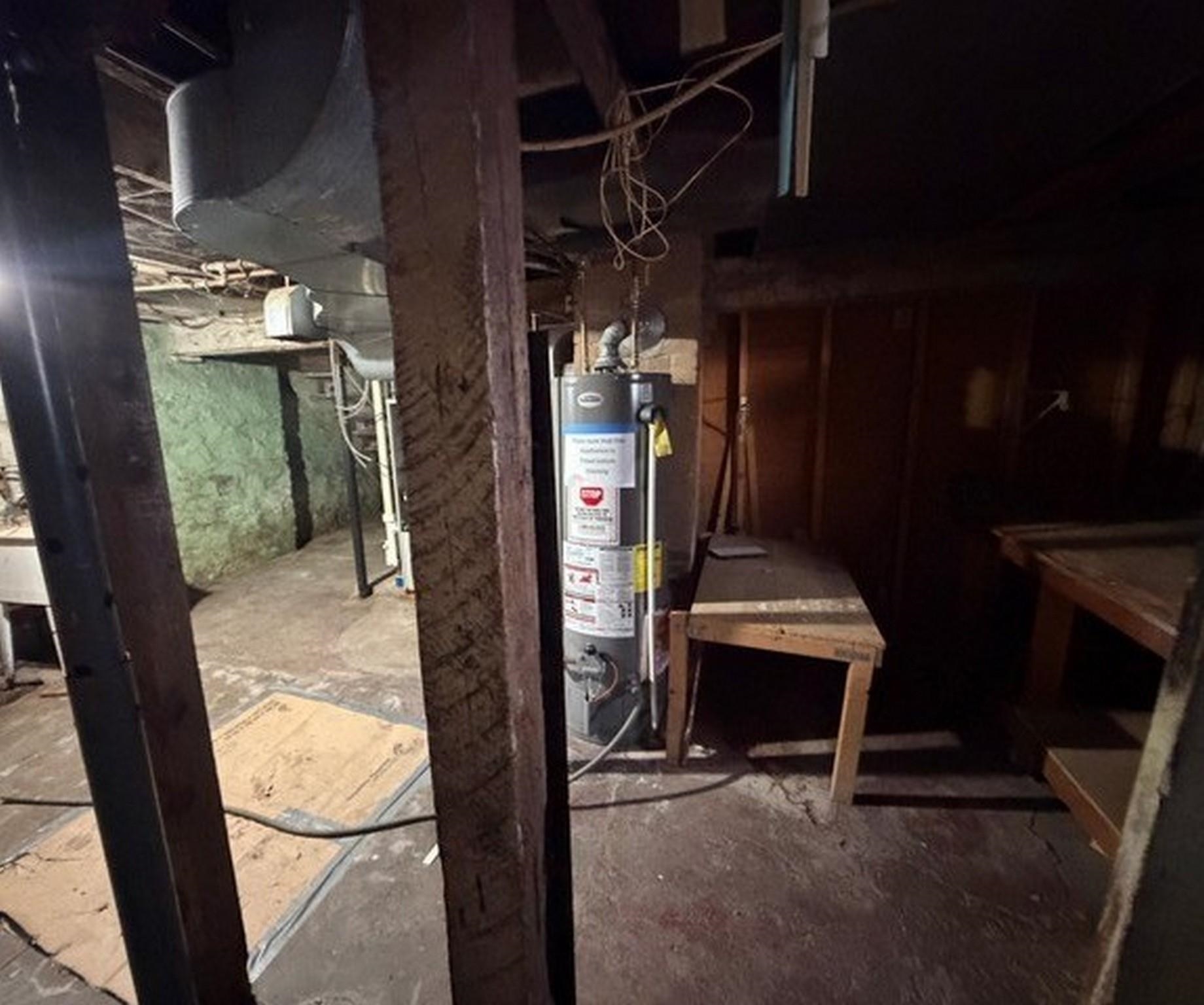 640 S 6TH AVENUE, Wausau, Wisconsin 54401, 4 Bedrooms Bedrooms, ,1 BathroomBathrooms,Residential,For Sale,640 S 6TH AVENUE,22600366