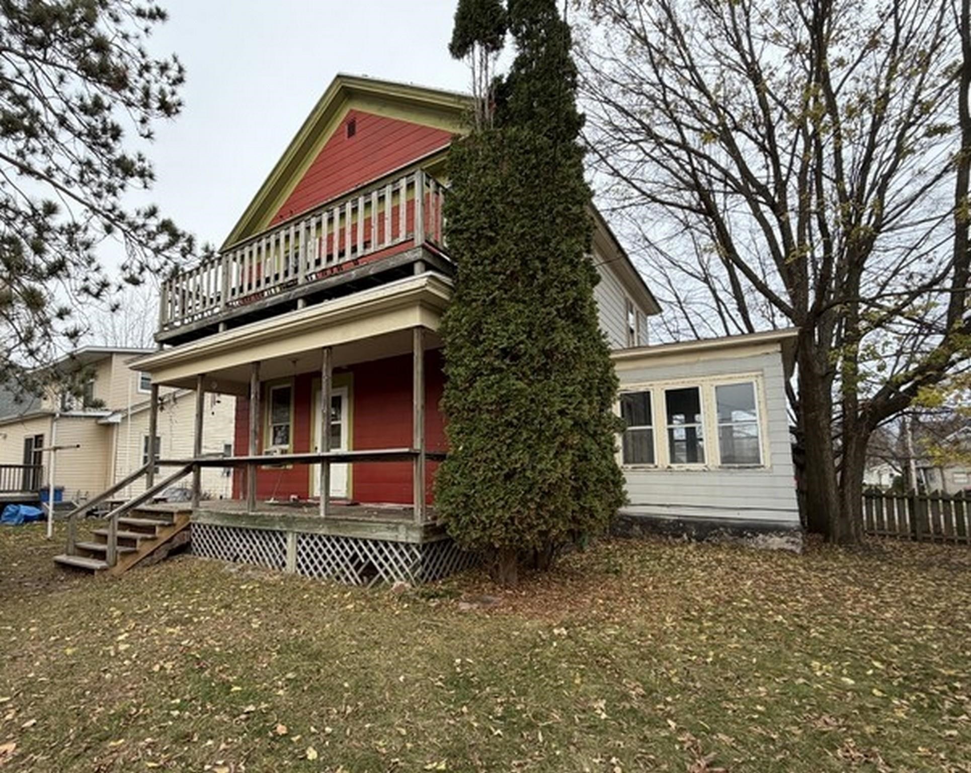 640 S 6TH AVENUE, Wausau, Wisconsin 54401, 4 Bedrooms Bedrooms, ,1 BathroomBathrooms,Residential,For Sale,640 S 6TH AVENUE,22600366