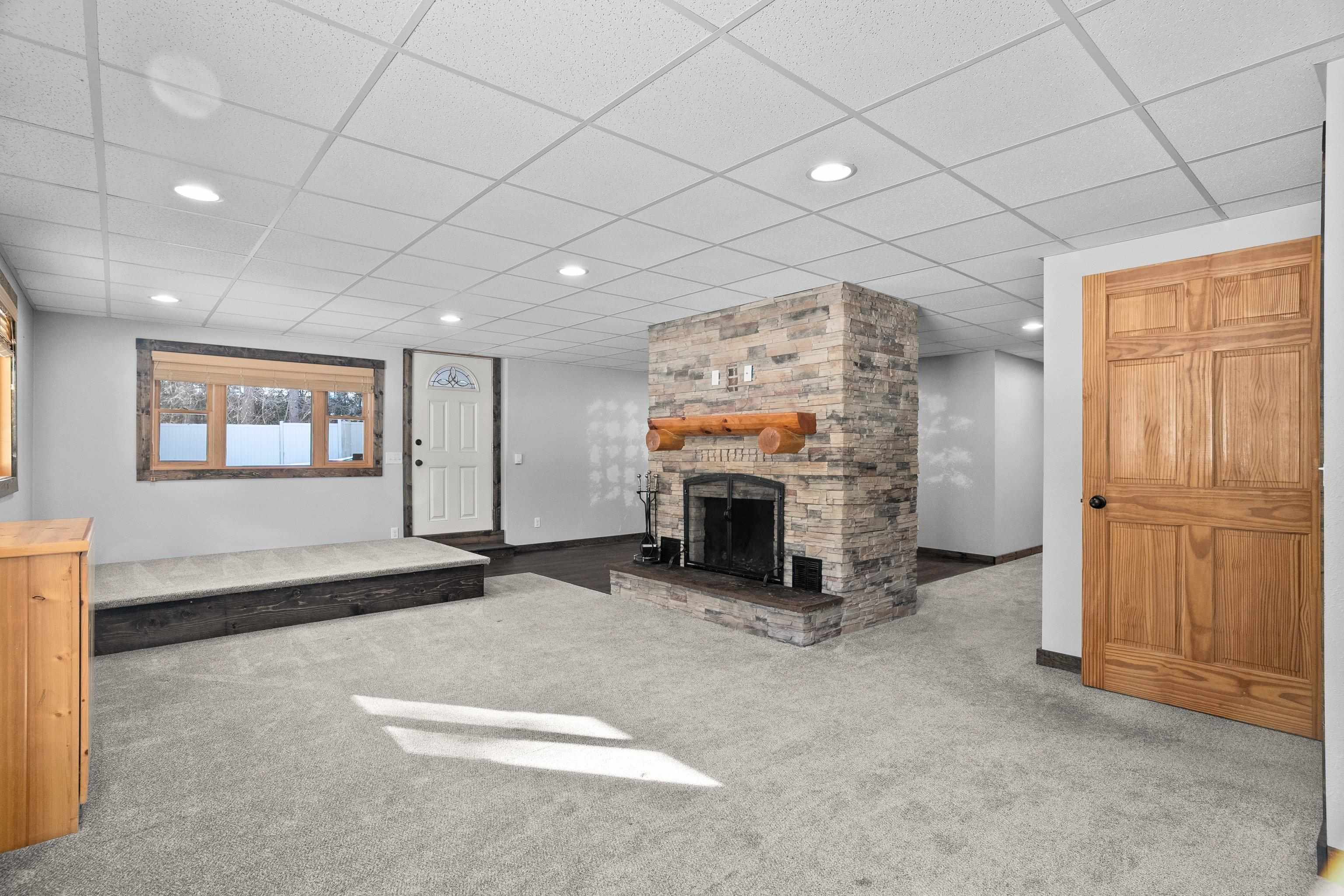 506 FAIRVIEW COURT, Marshfield, Wisconsin 54449, 4 Bedrooms Bedrooms, ,3 BathroomsBathrooms,Residential,For Sale,506 FAIRVIEW COURT,22600367