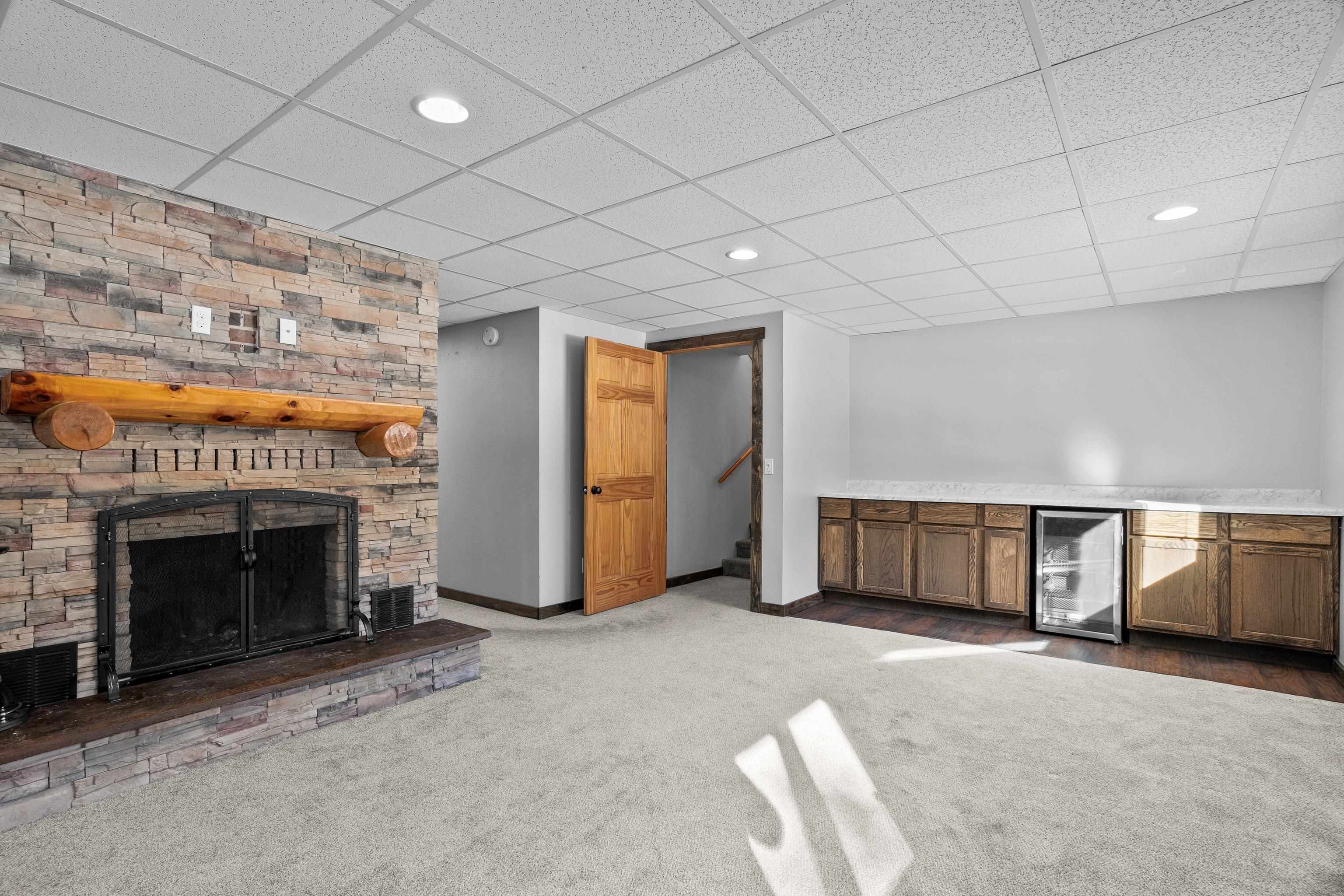 506 FAIRVIEW COURT, Marshfield, Wisconsin 54449, 4 Bedrooms Bedrooms, ,3 BathroomsBathrooms,Residential,For Sale,506 FAIRVIEW COURT,22600367