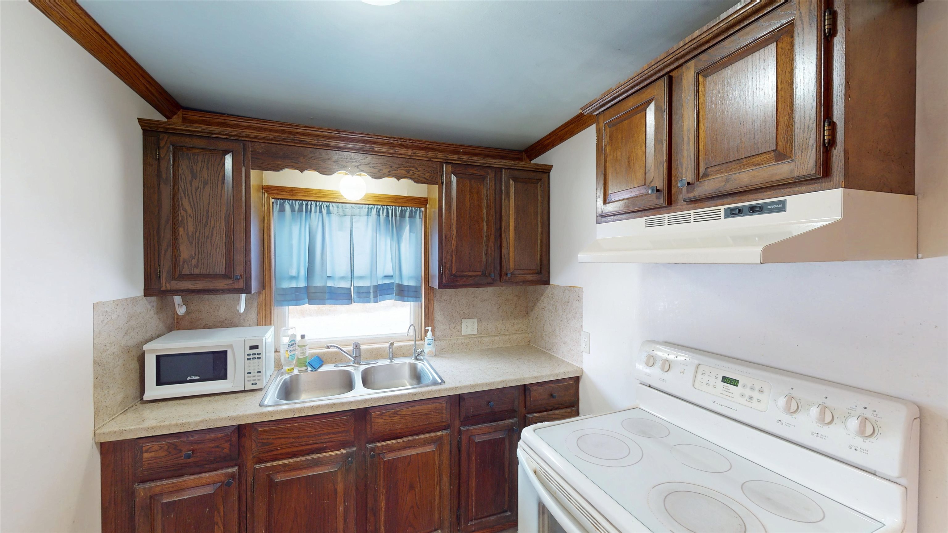 108094 STATE HIGHWAY 29, Abbotsford, Wisconsin 54405, 4 Bedrooms Bedrooms, ,1 BathroomBathrooms,Residential,For Sale,108094 STATE HIGHWAY 29,22600373