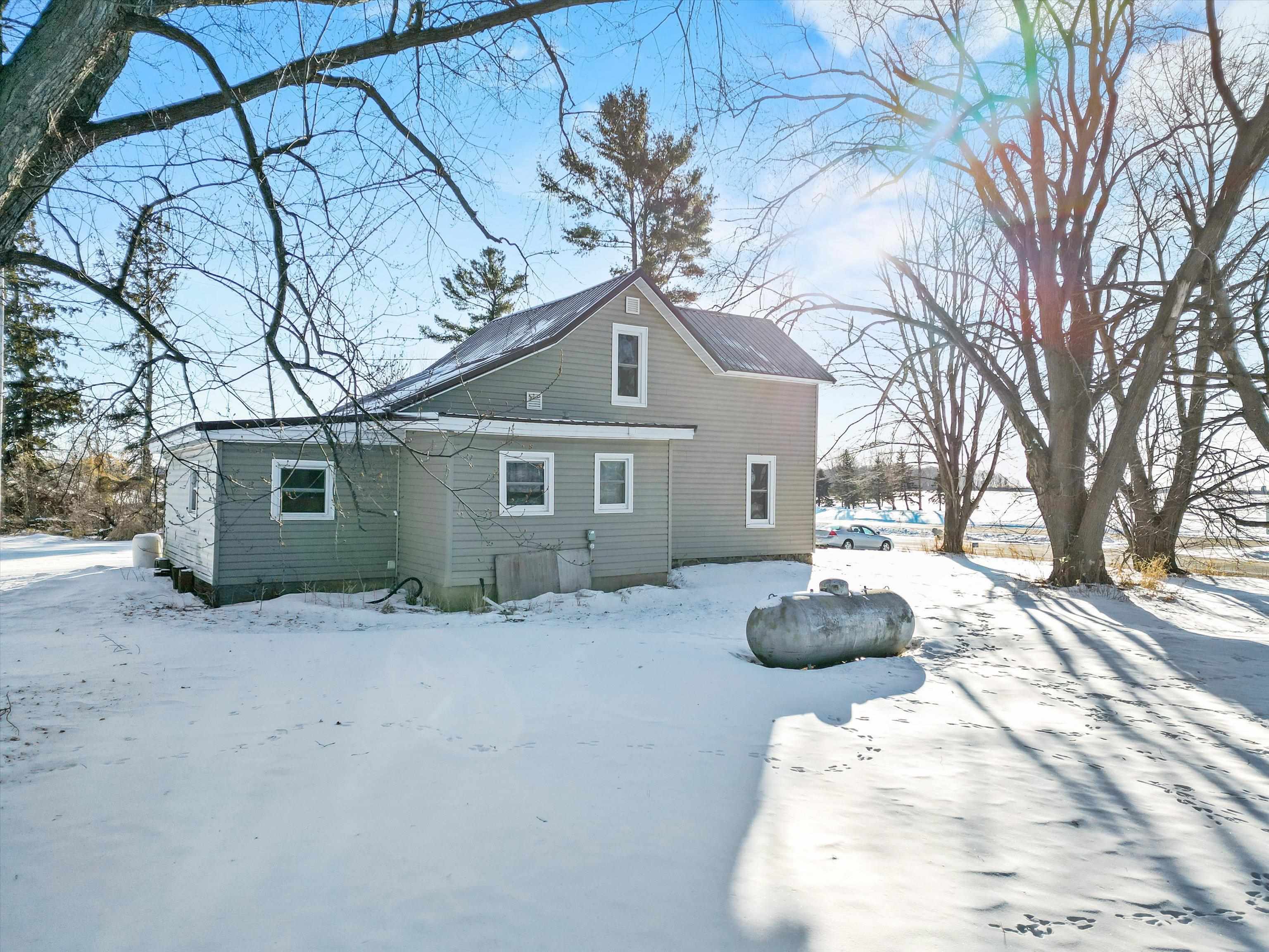 108094 STATE HIGHWAY 29, Abbotsford, Wisconsin 54405, 4 Bedrooms Bedrooms, ,1 BathroomBathrooms,Residential,For Sale,108094 STATE HIGHWAY 29,22600373