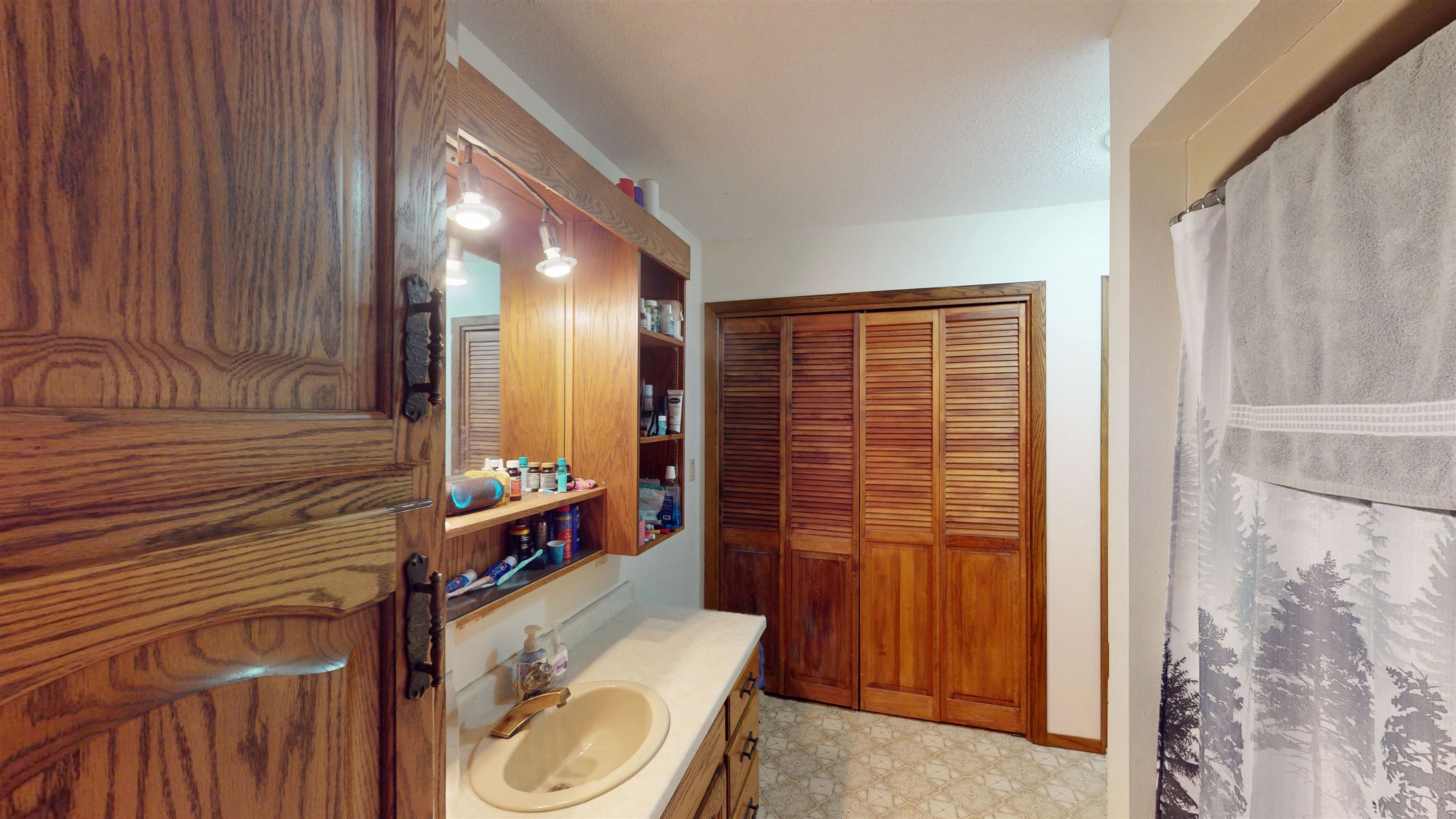 121 N WEST STREET, Loyal, Wisconsin 54447, 3 Bedrooms Bedrooms, ,2 BathroomsBathrooms,Residential,For Sale,121 N WEST STREET,22600377