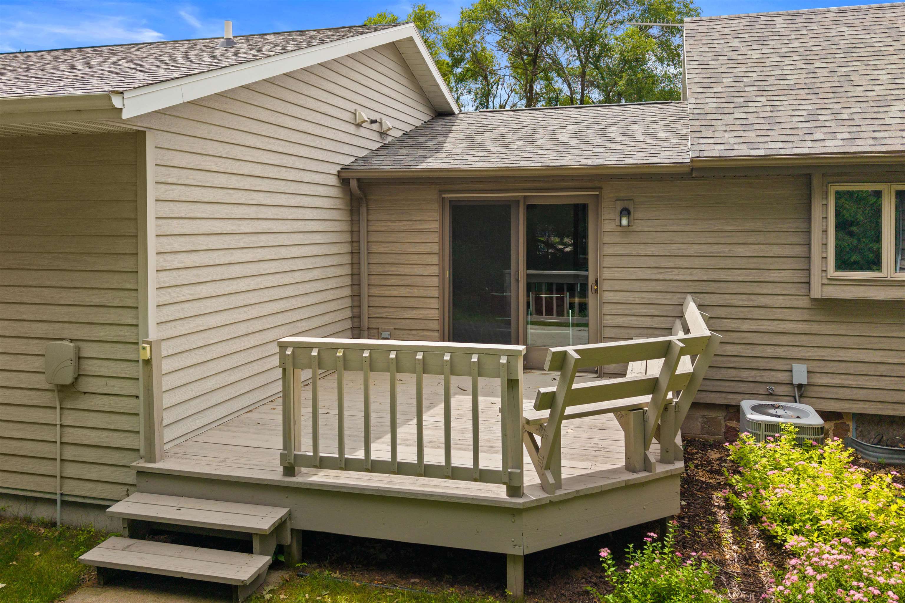 8841 & 8921 STATE HIGHWAY 13 SOUTH, Wisconsin Rapids, Wisconsin 54494, ,Commercial/industrial,For Sale,8841 & 8921 STATE HIGHWAY 13 SOUTH,22600378